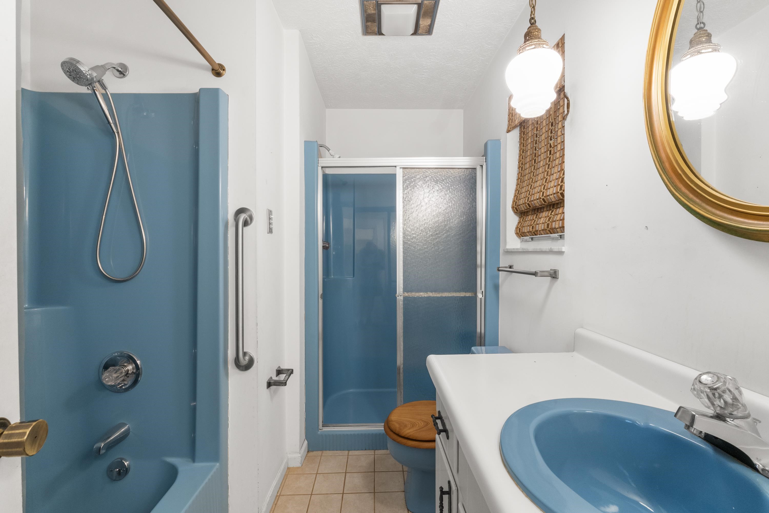 2402 Cherrywood Court