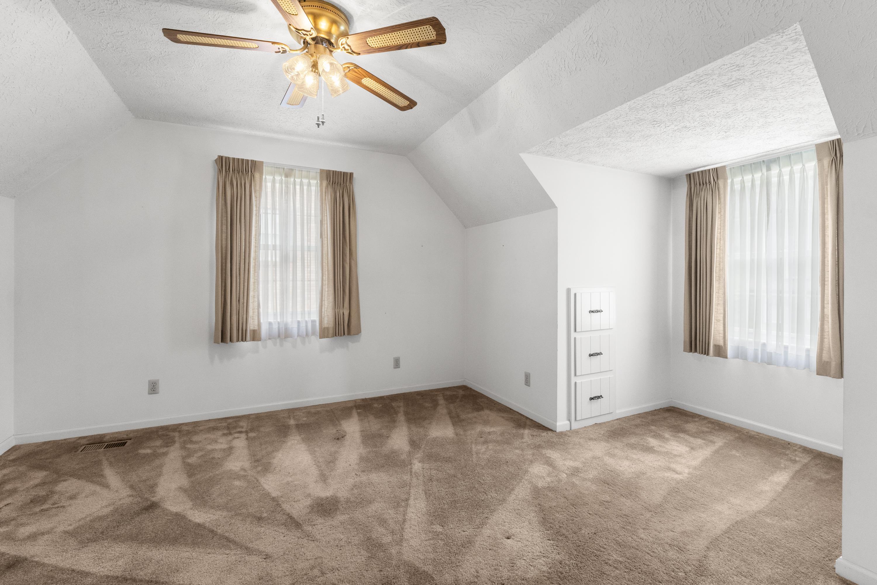 2402 Cherrywood Court