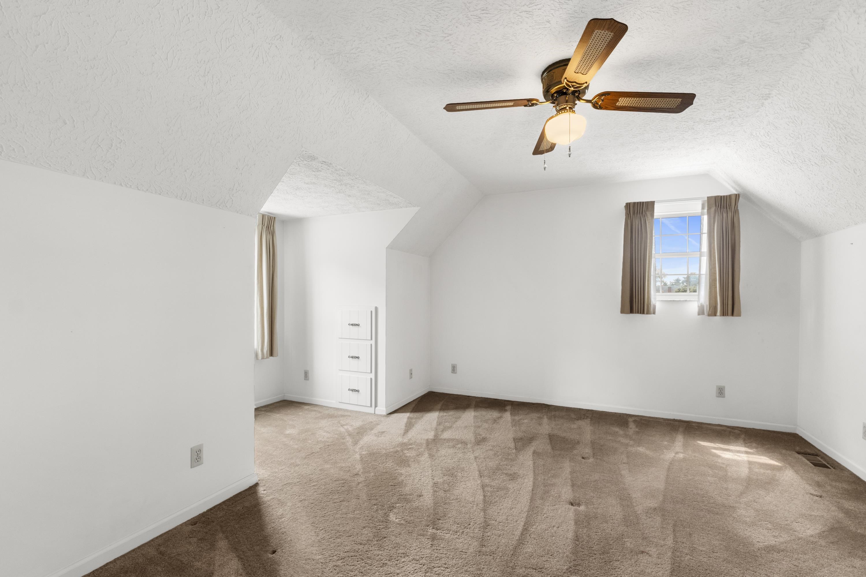 2402 Cherrywood Court