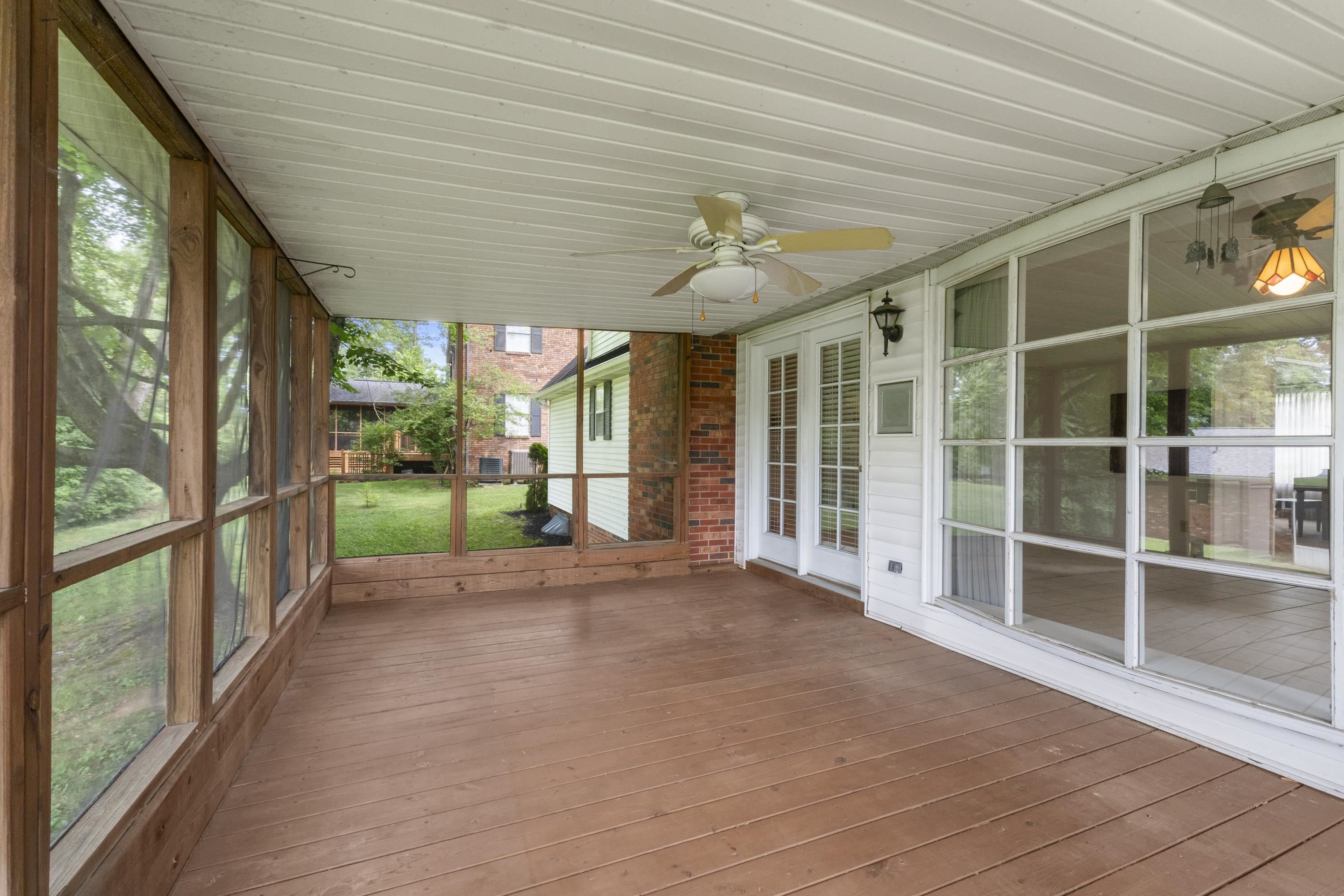 2402 Cherrywood Court