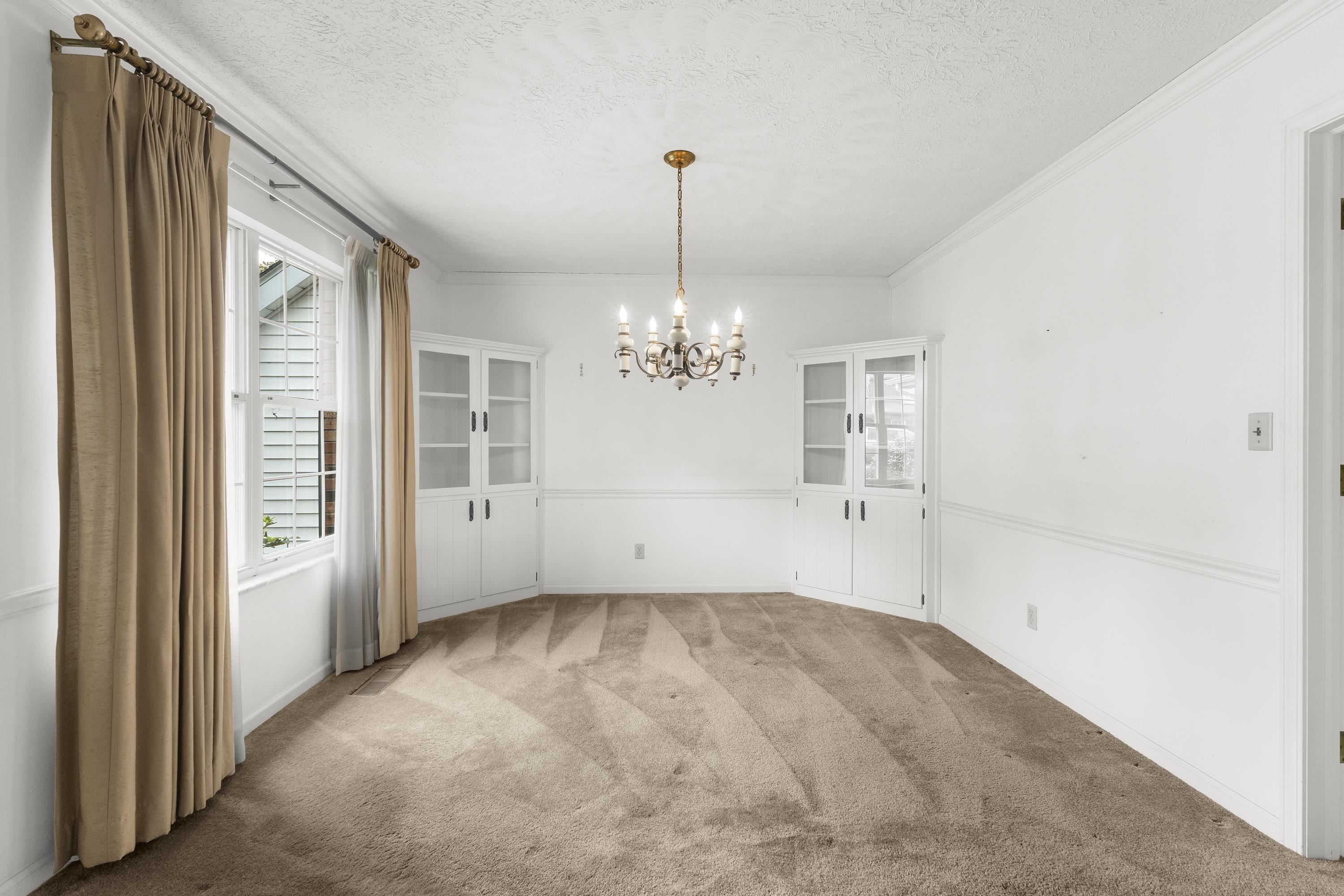 2402 Cherrywood Court