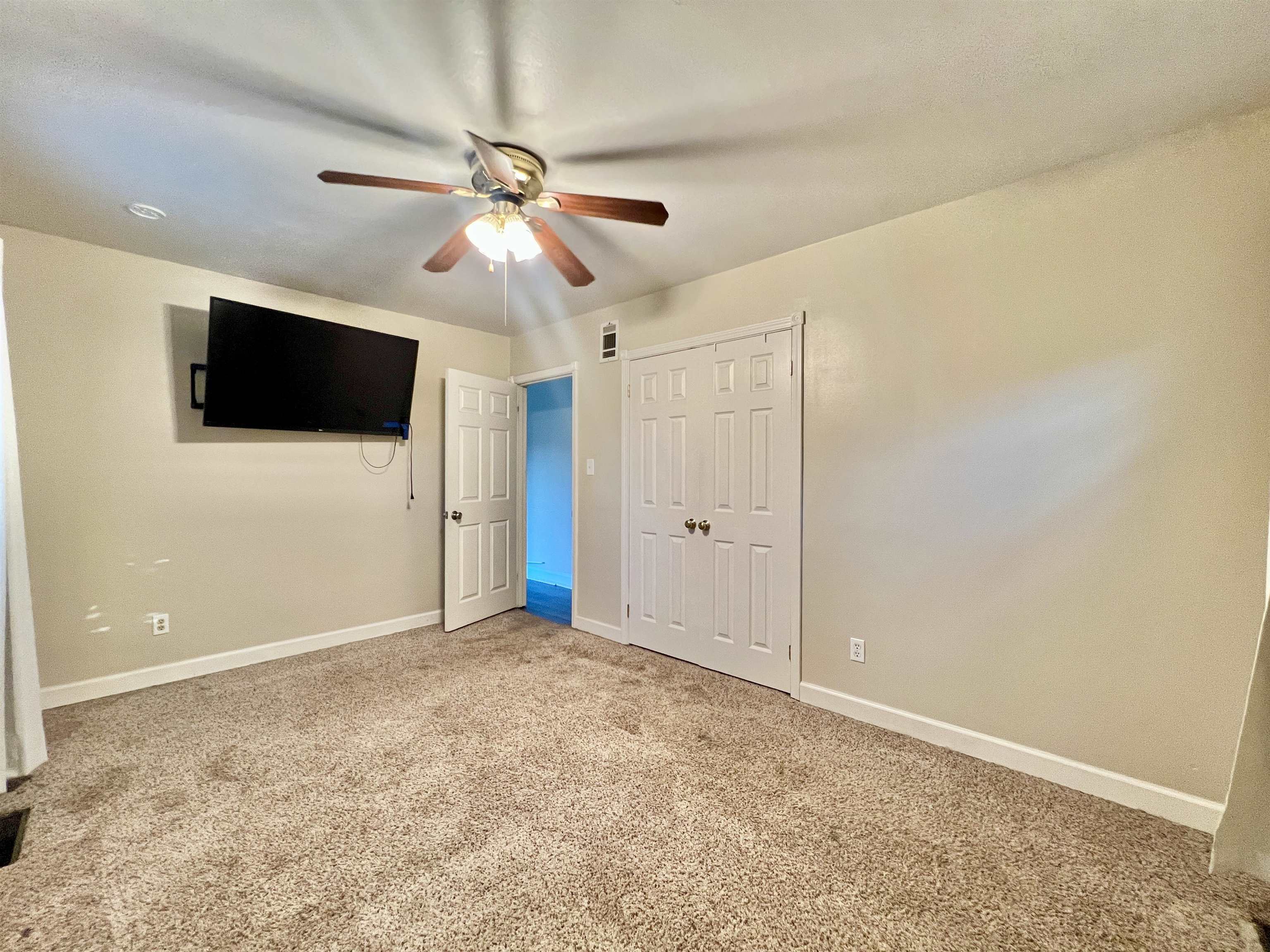 3812 Blackburn Avenue