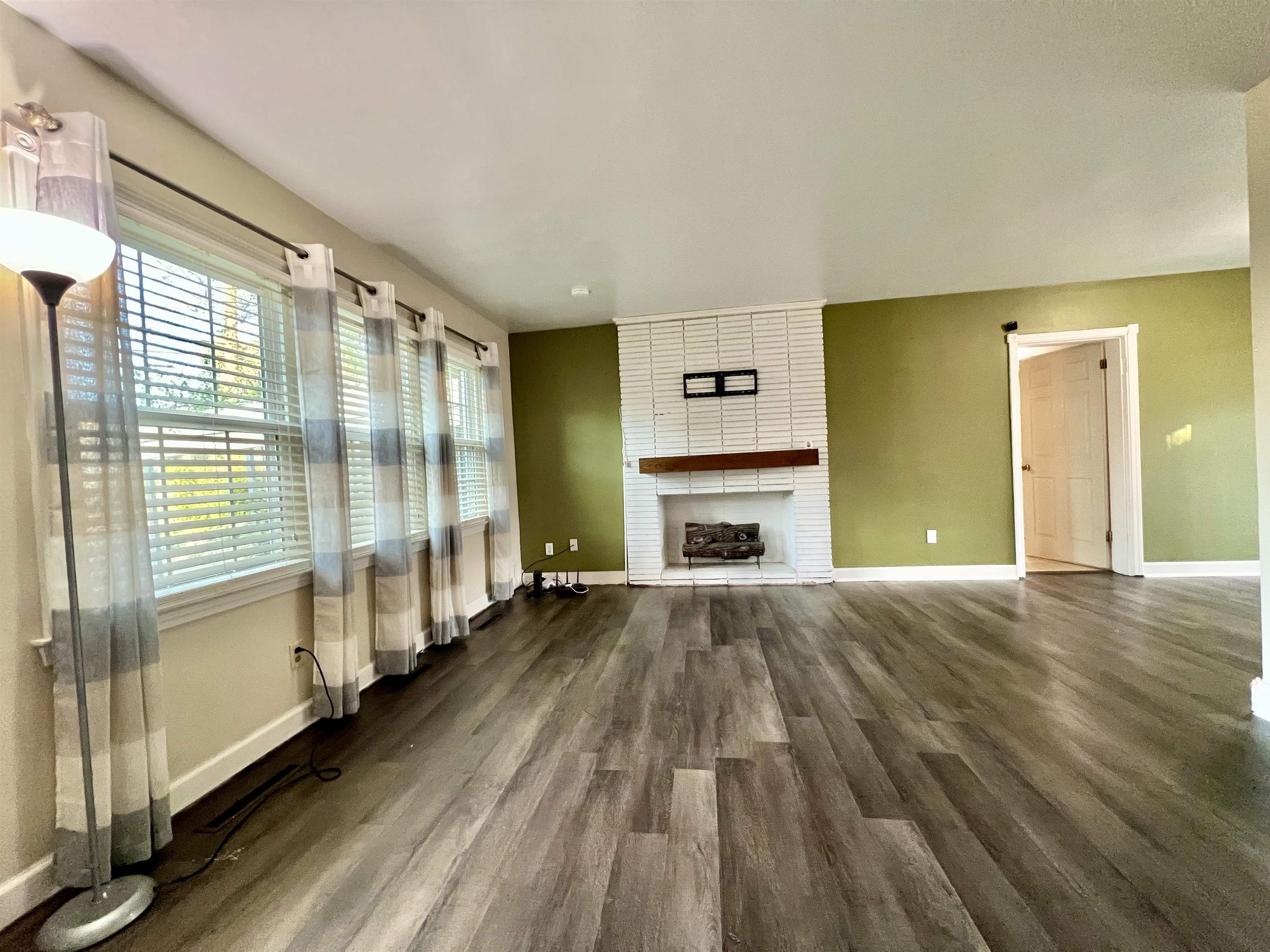 3812 Blackburn Avenue