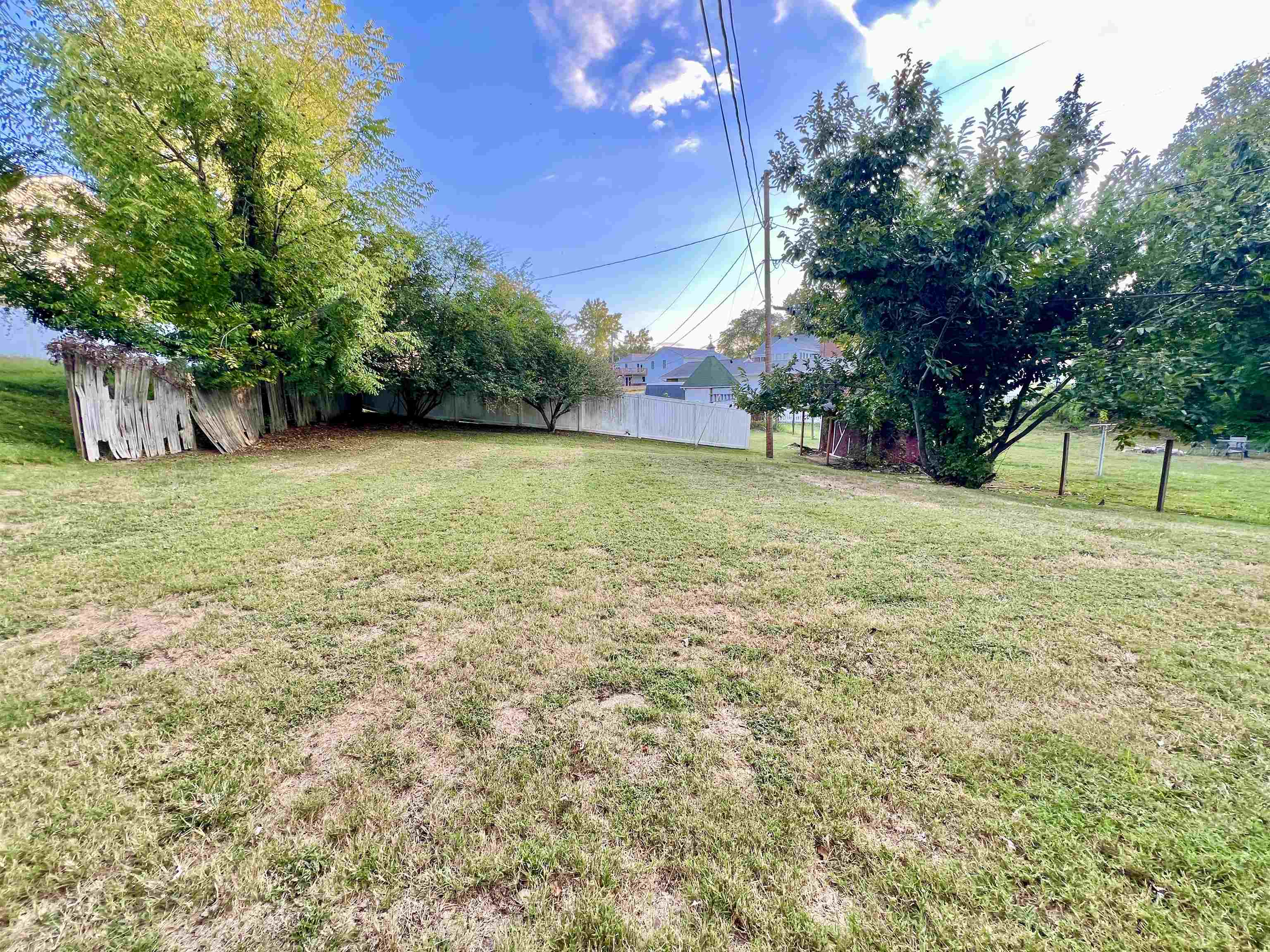 3812 Blackburn Avenue