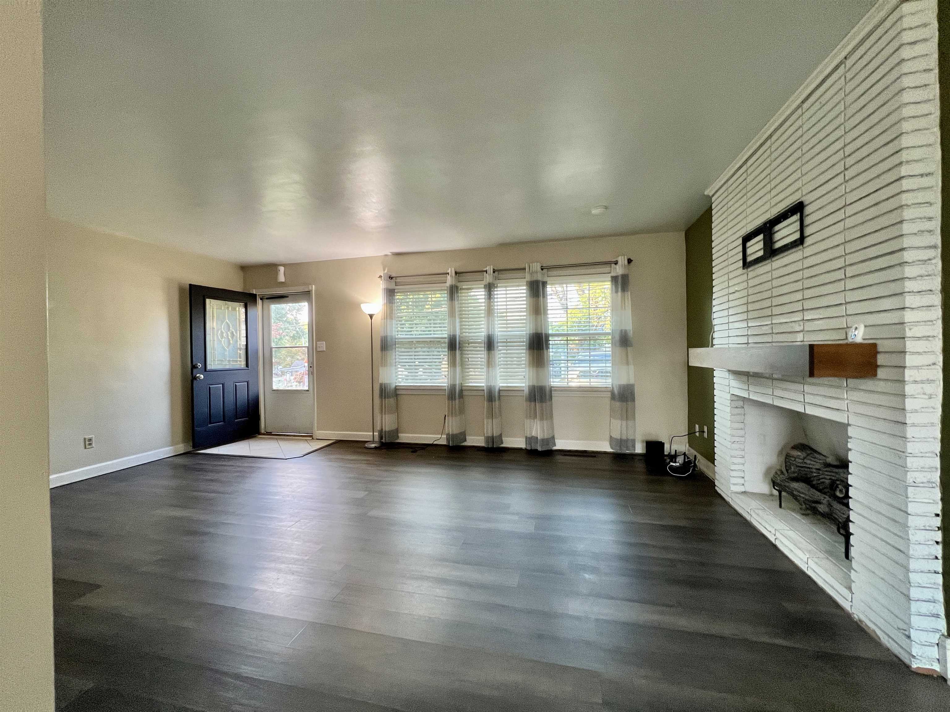 3812 Blackburn Avenue