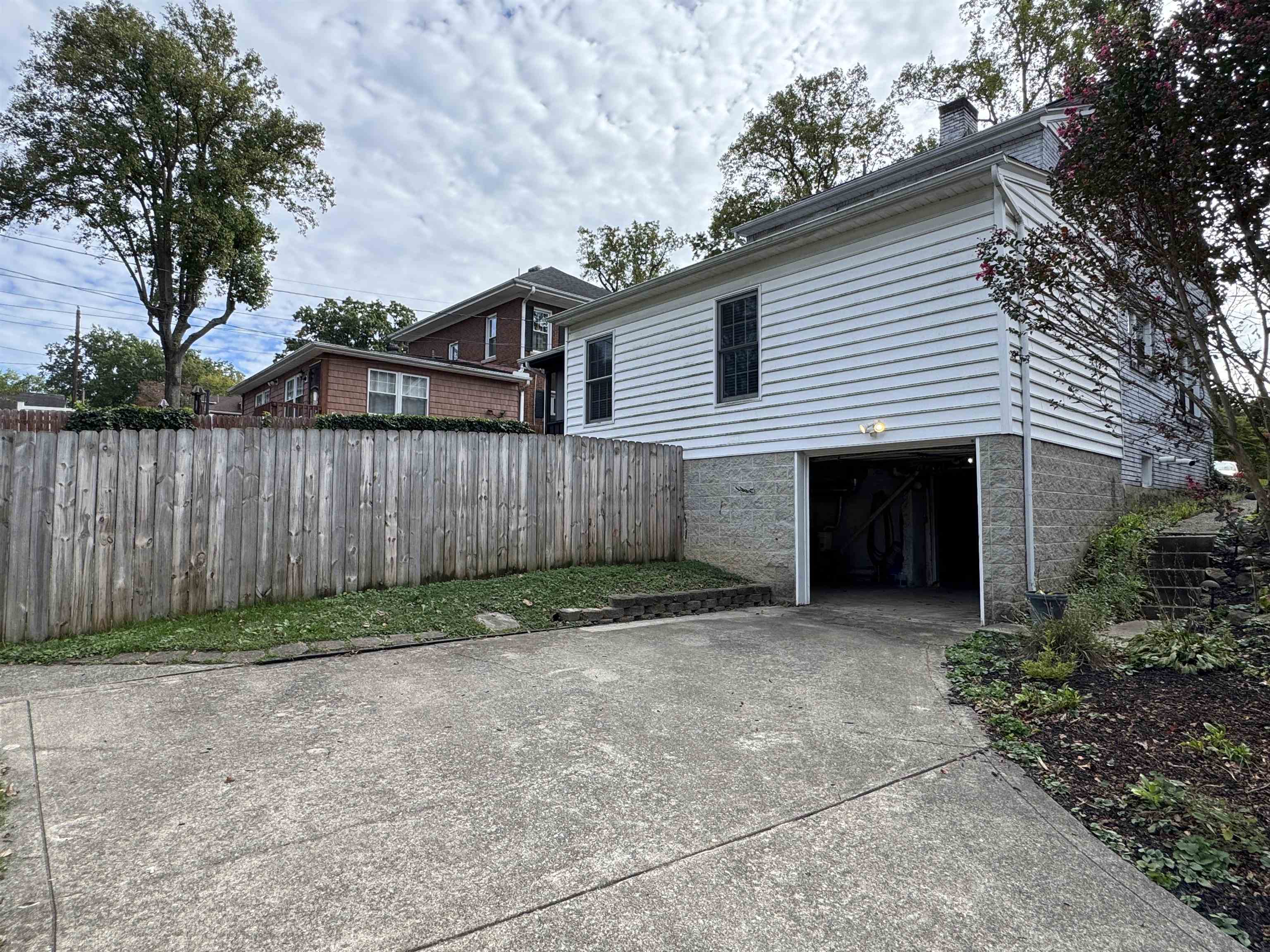 2809 Cumberland Avenue