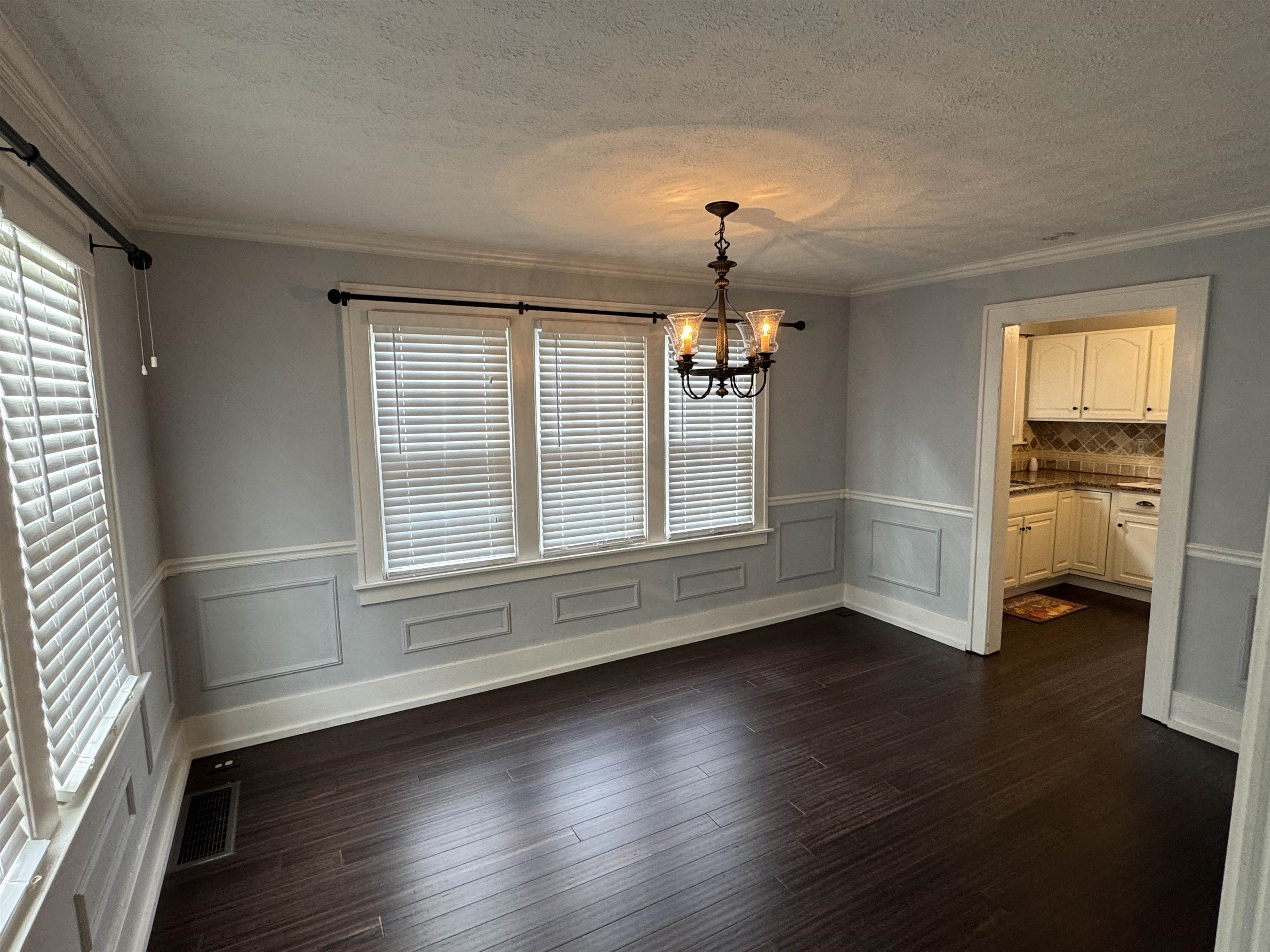 2809 Cumberland Avenue