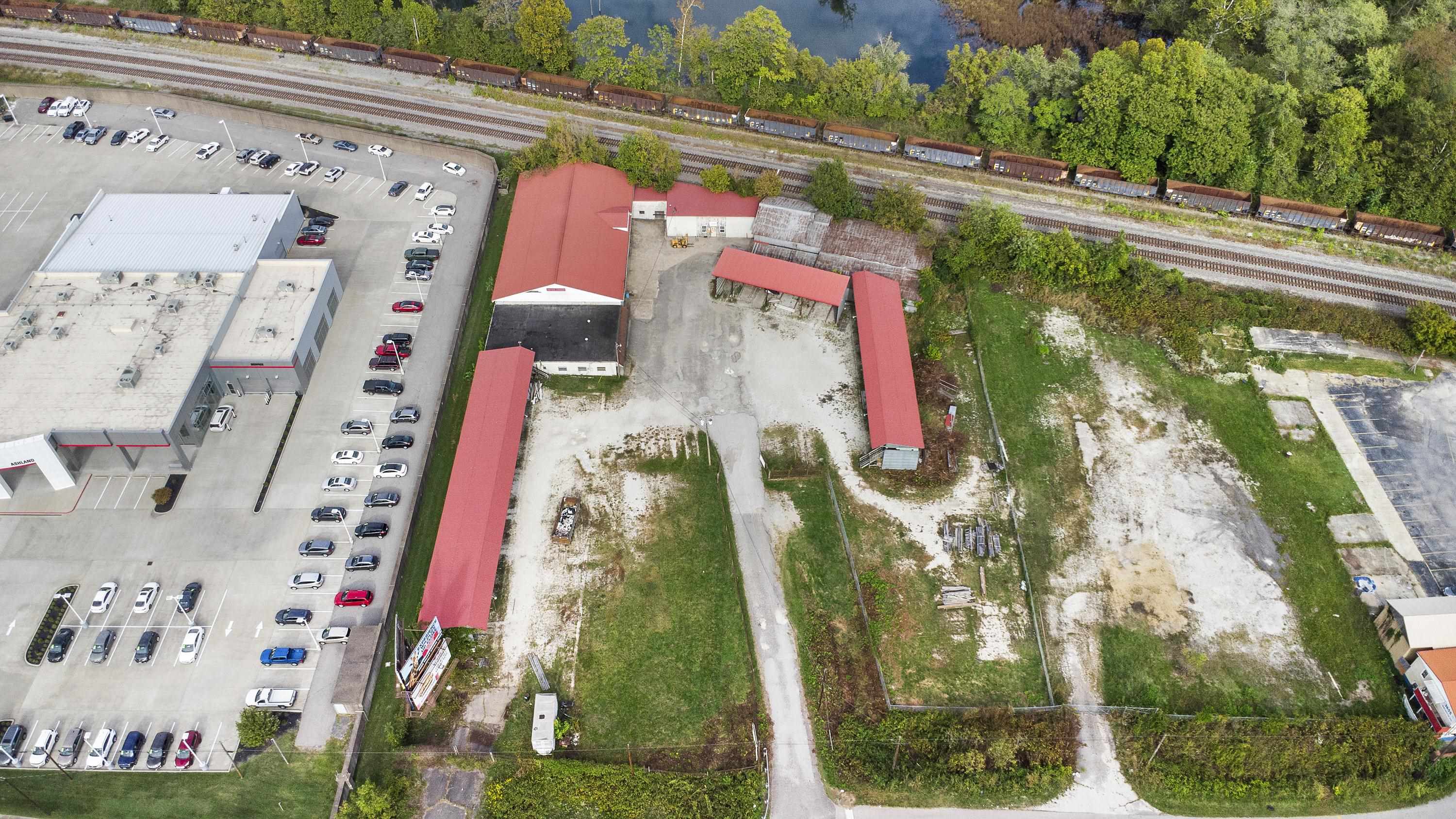 3571 Winchester Avenue