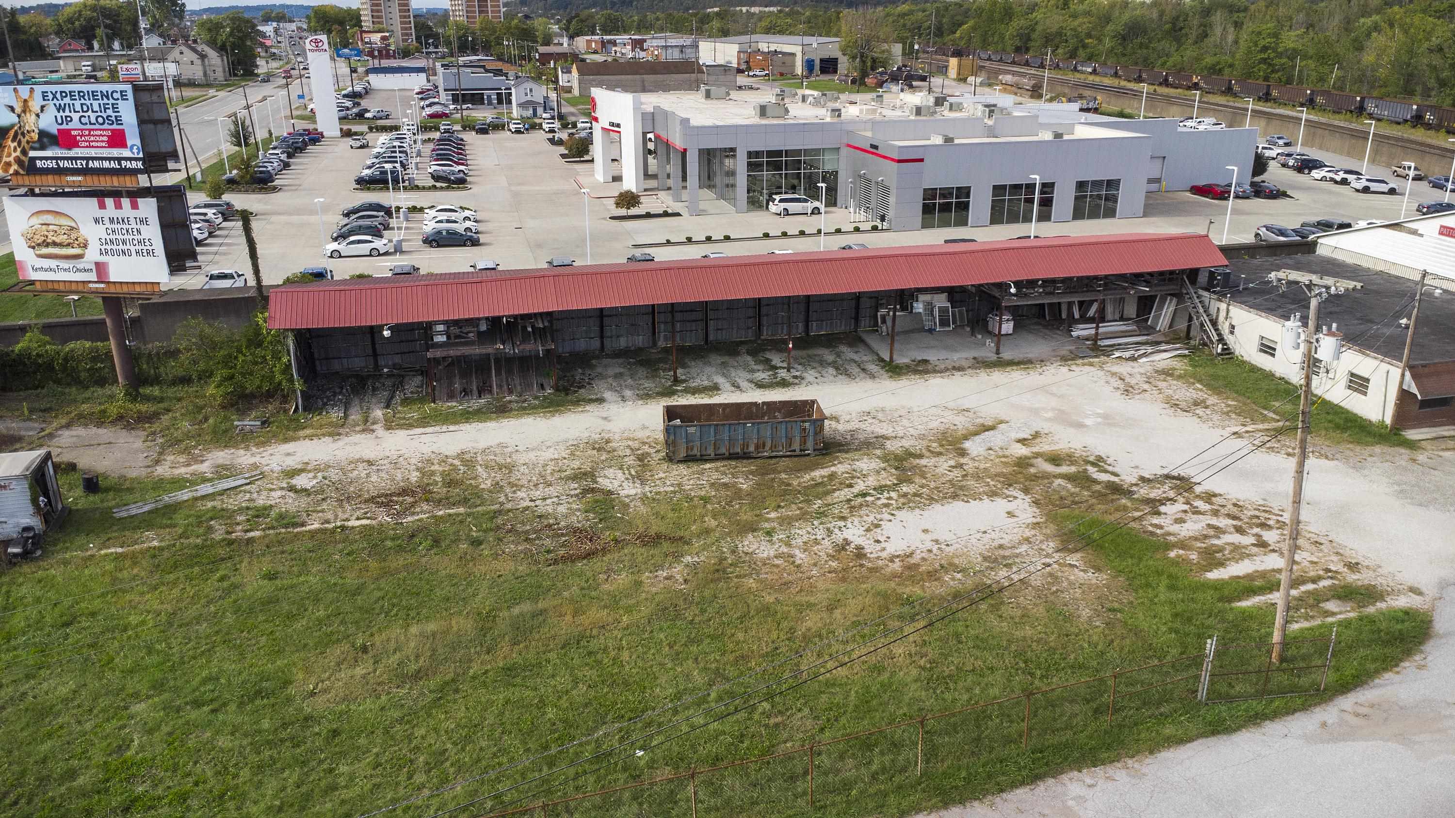 3571 Winchester Avenue