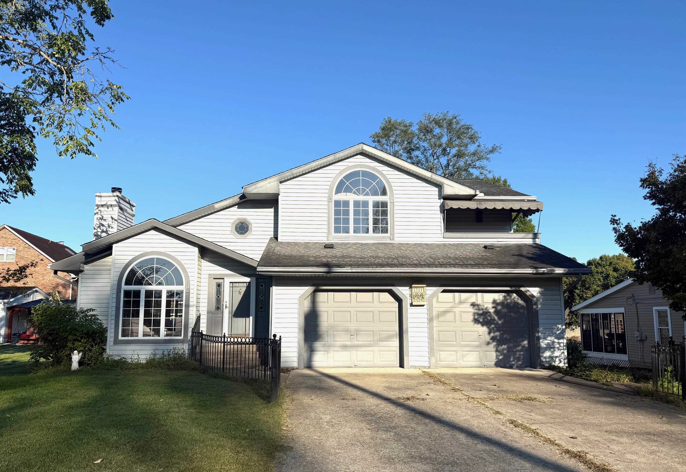 2451 Henderson Street