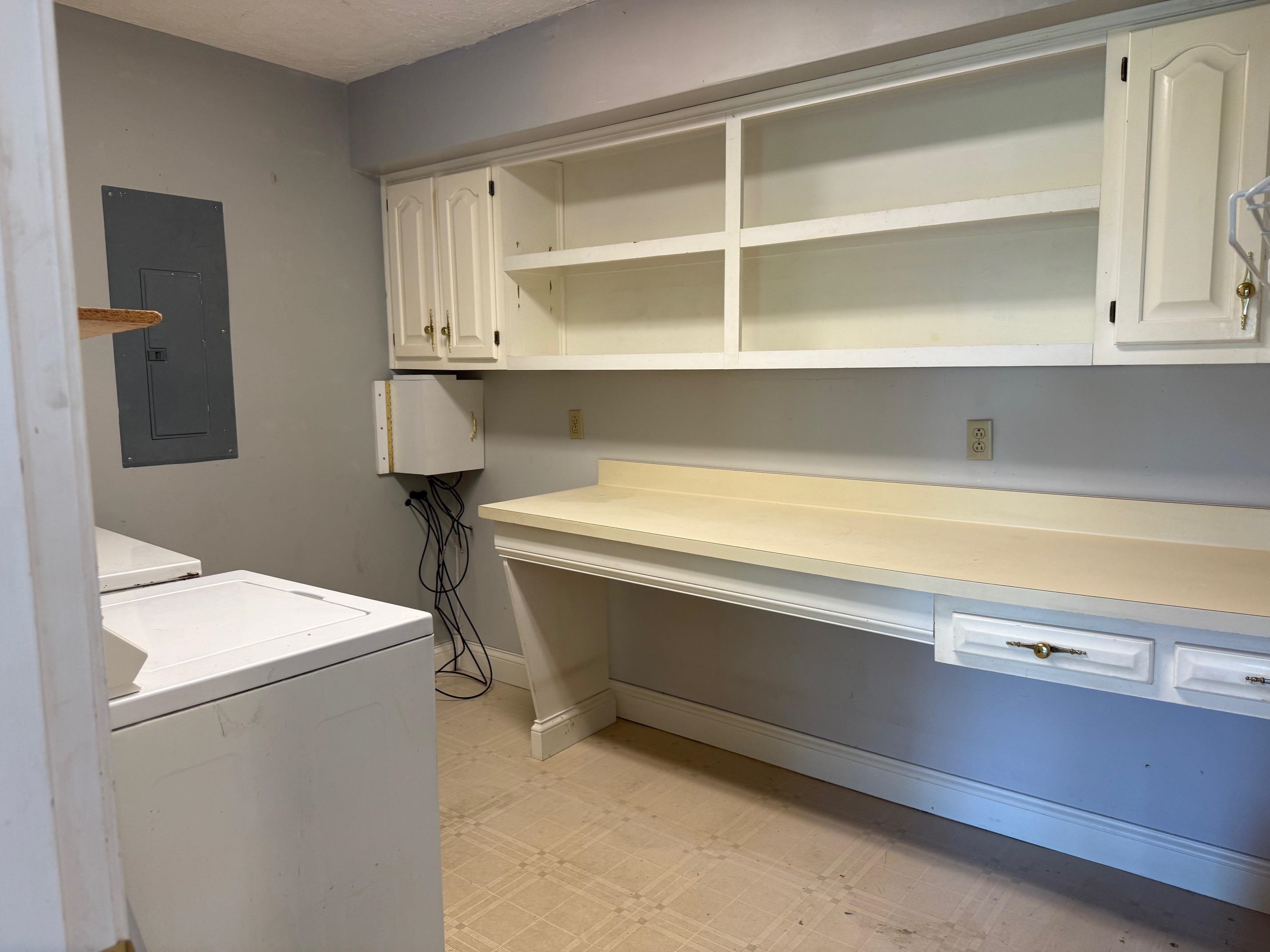 2451 Henderson Street