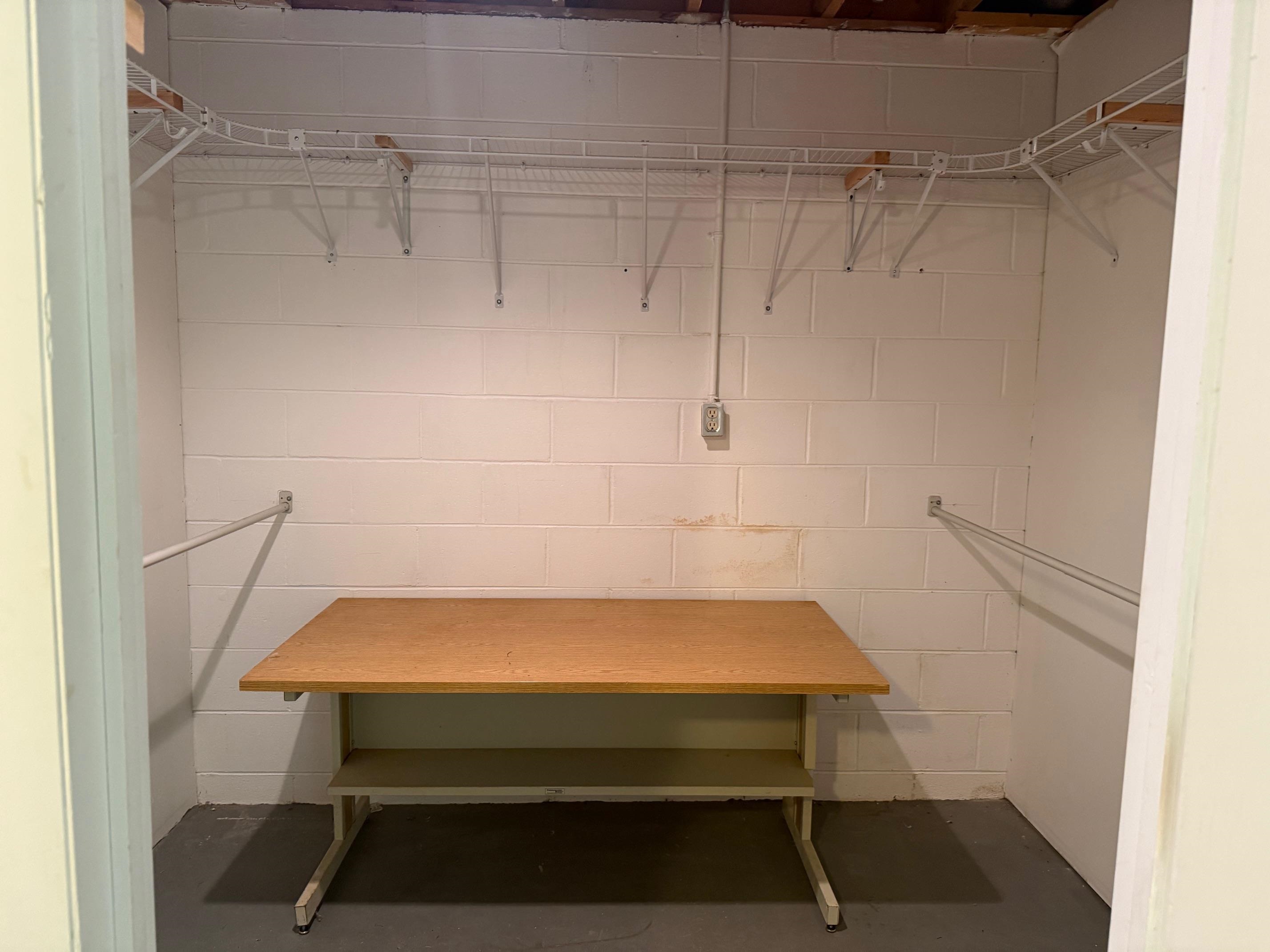 2451 Henderson Street