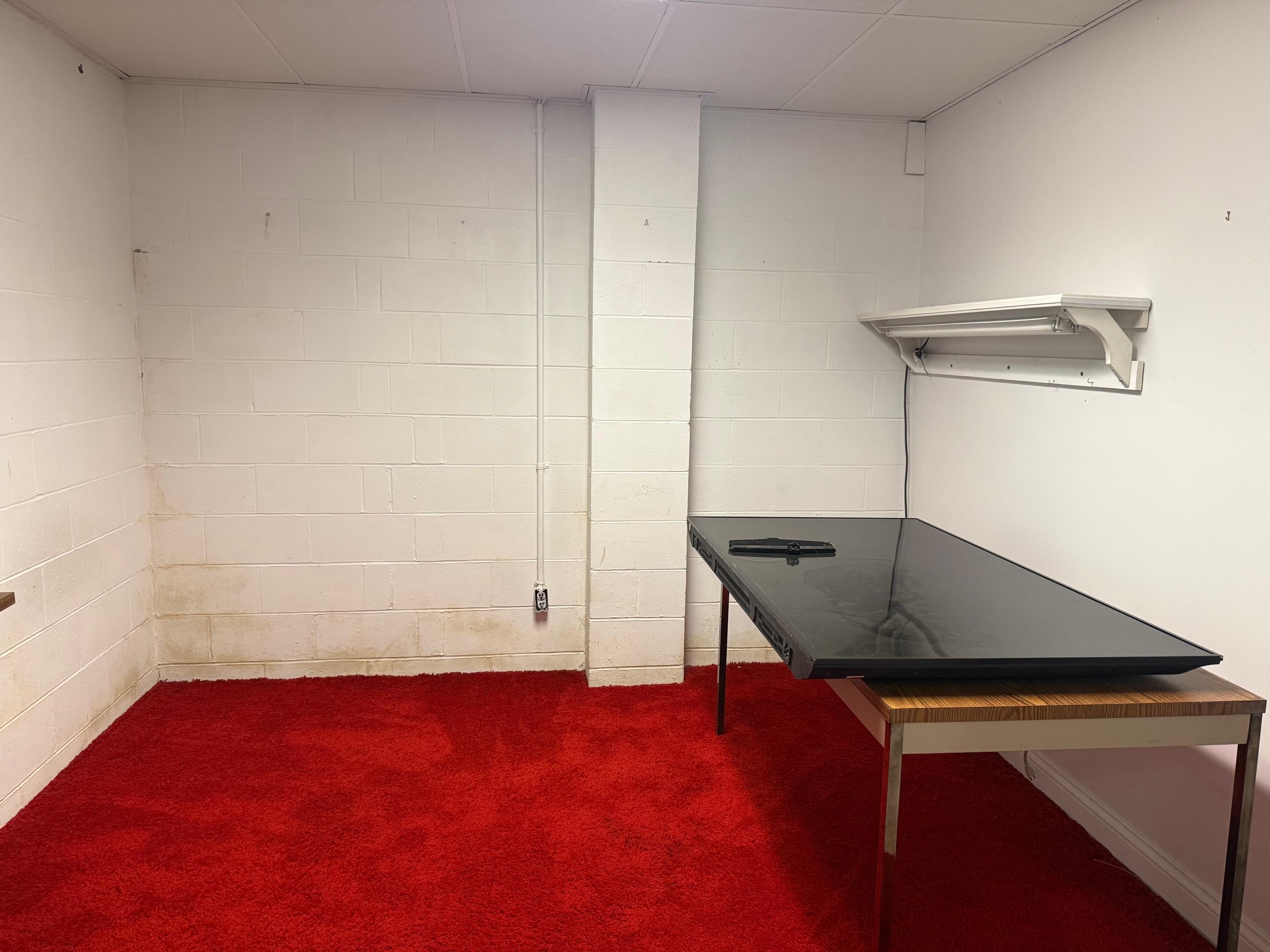 2451 Henderson Street