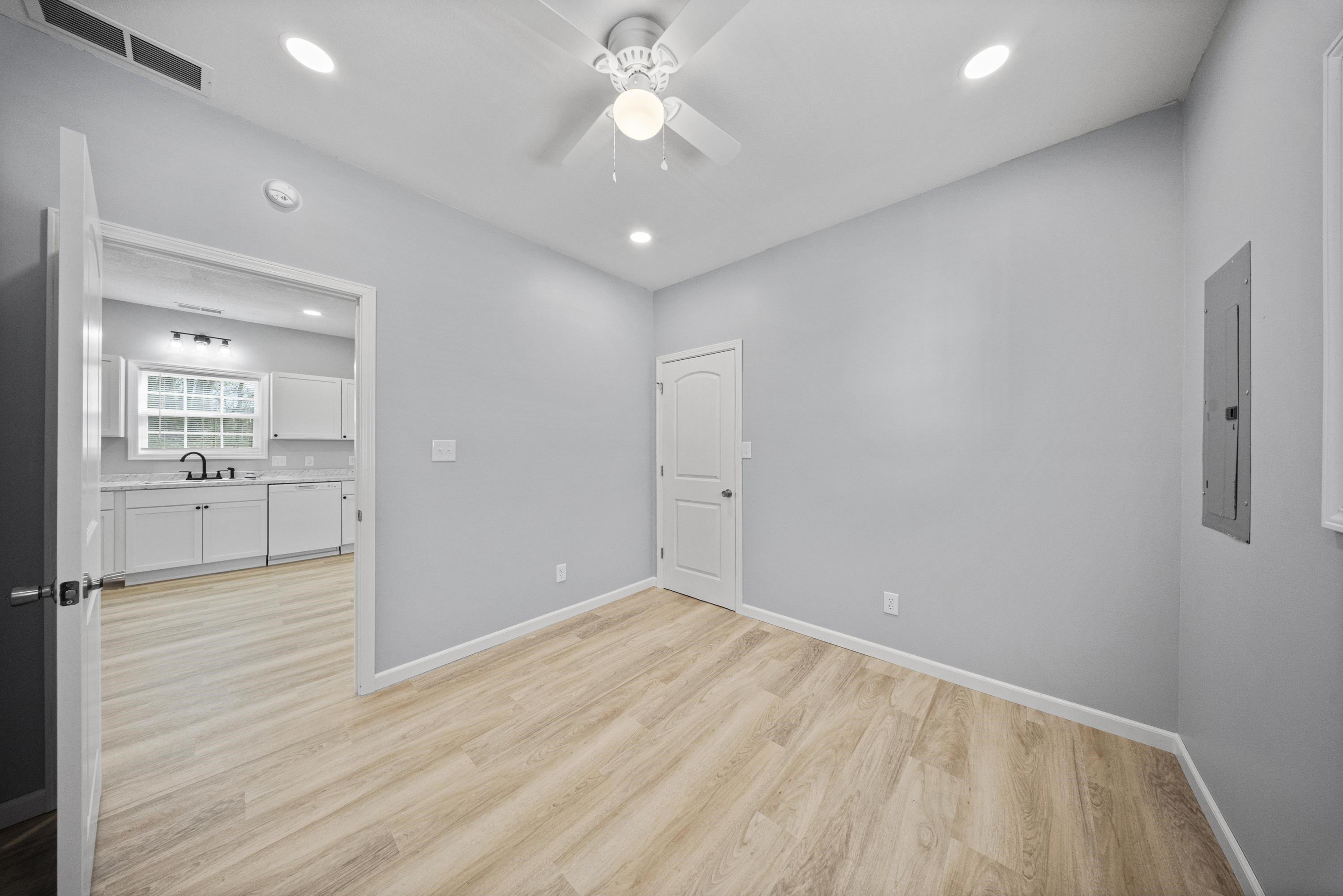 515 Cherrington Street