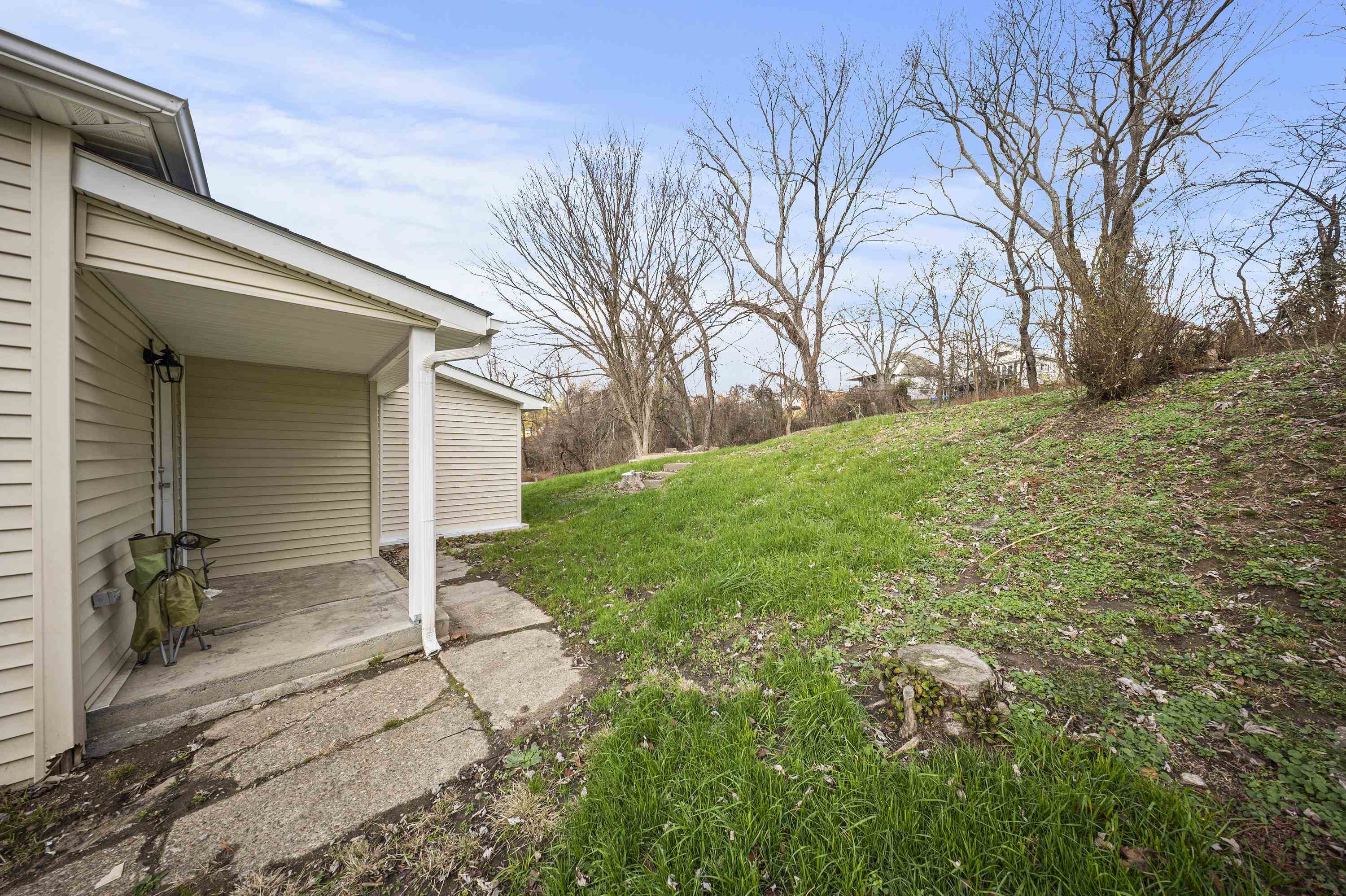 515 Cherrington Street