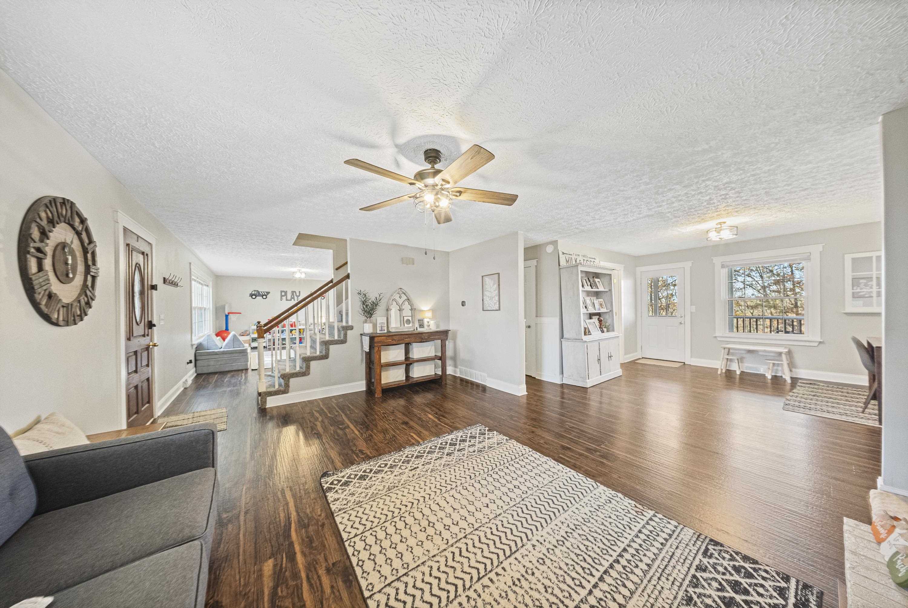 4229 Timberline Drive