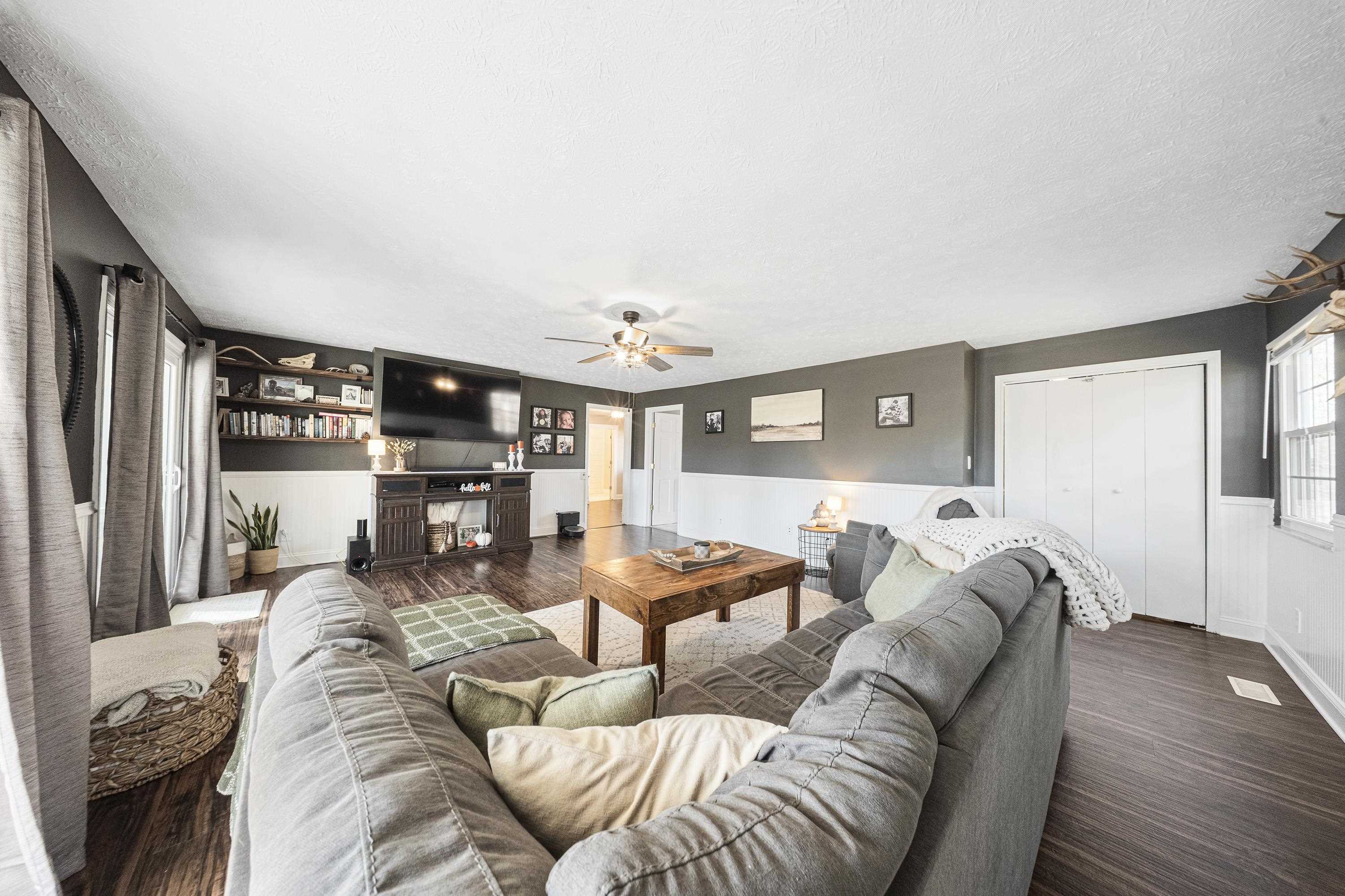 4229 Timberline Drive