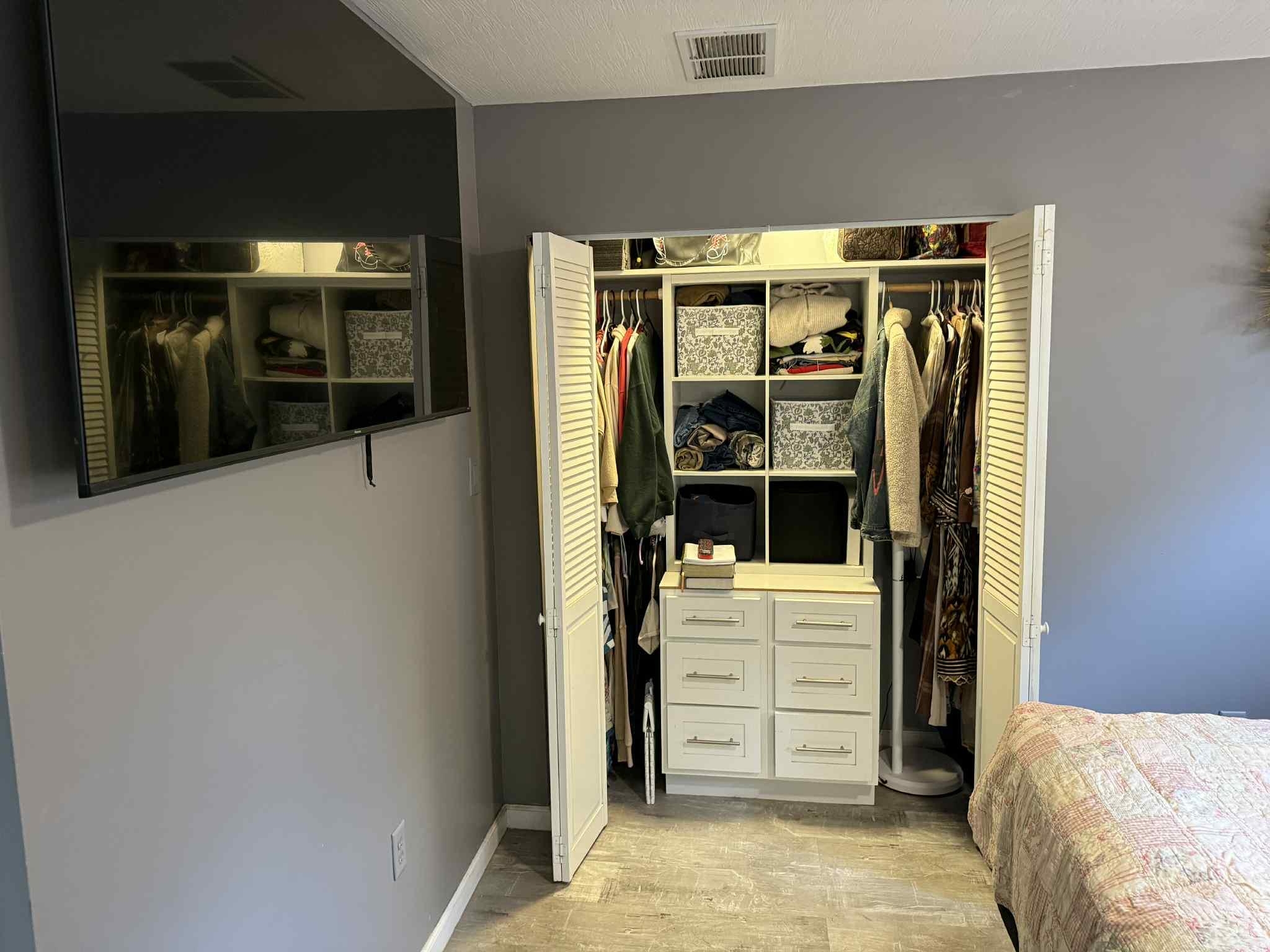 1512 Shady Elm Drive