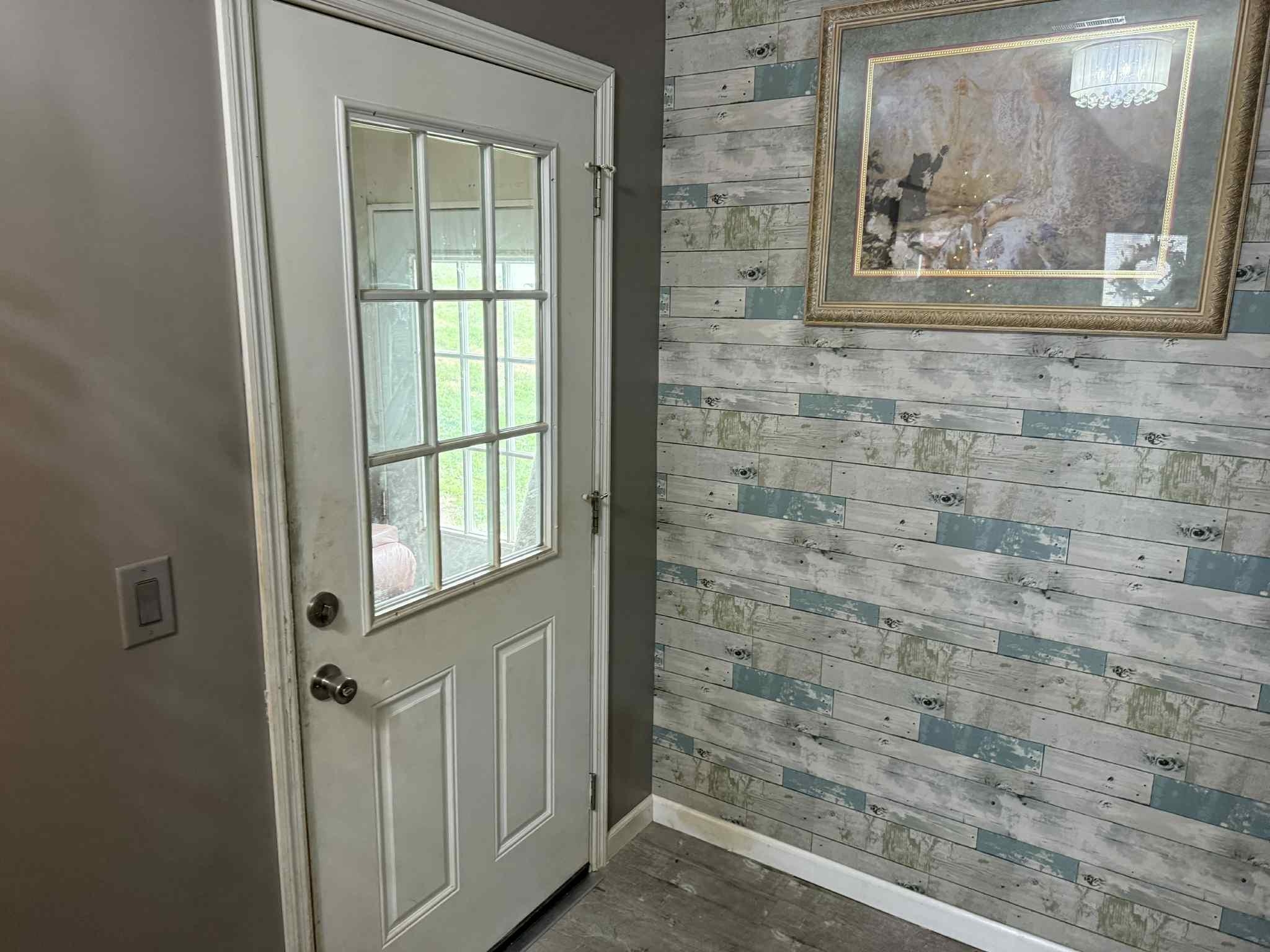 1512 Shady Elm Drive