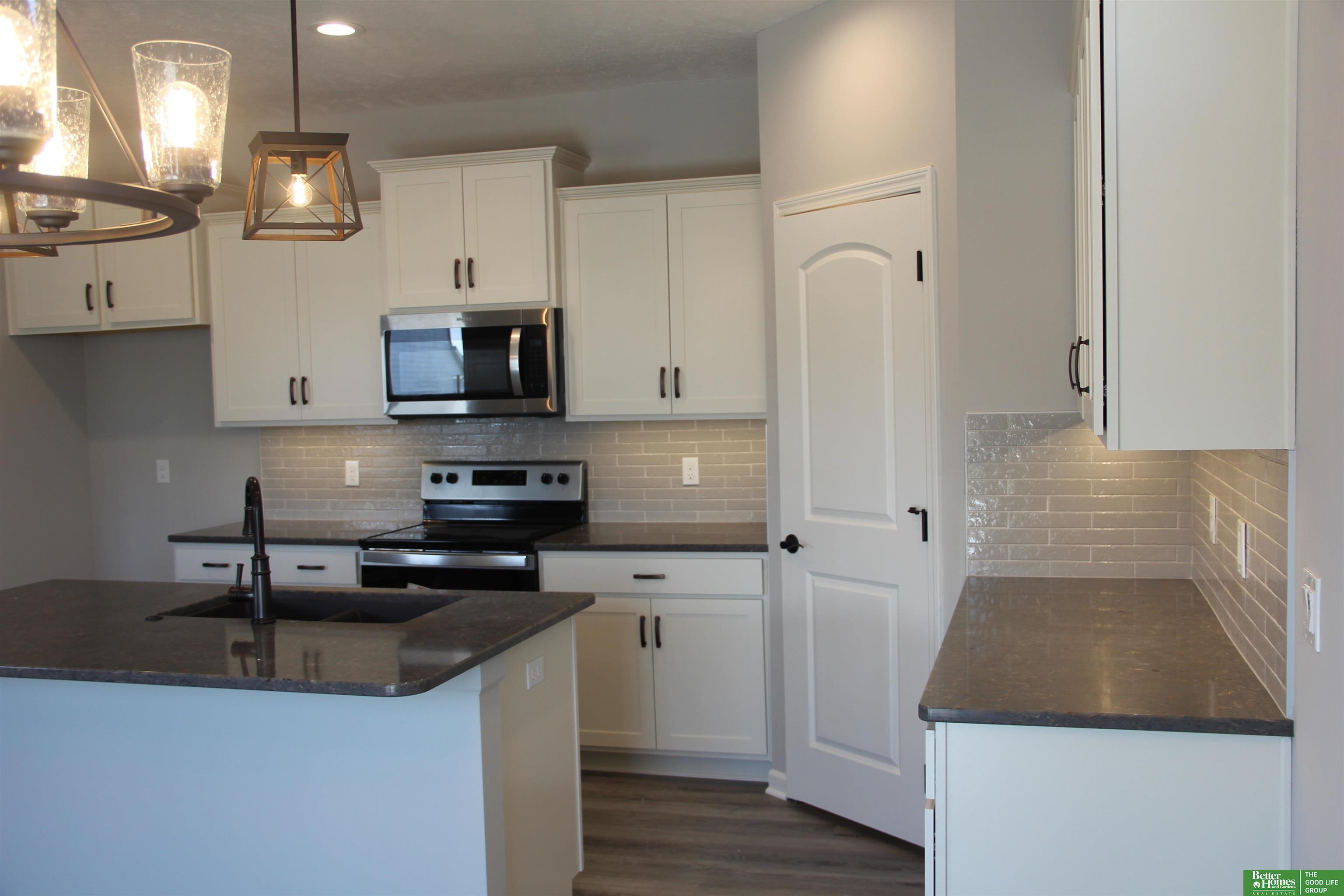 8629 N 177th Street, Bennington, NE 68007 (MLS22302079) Nebraska