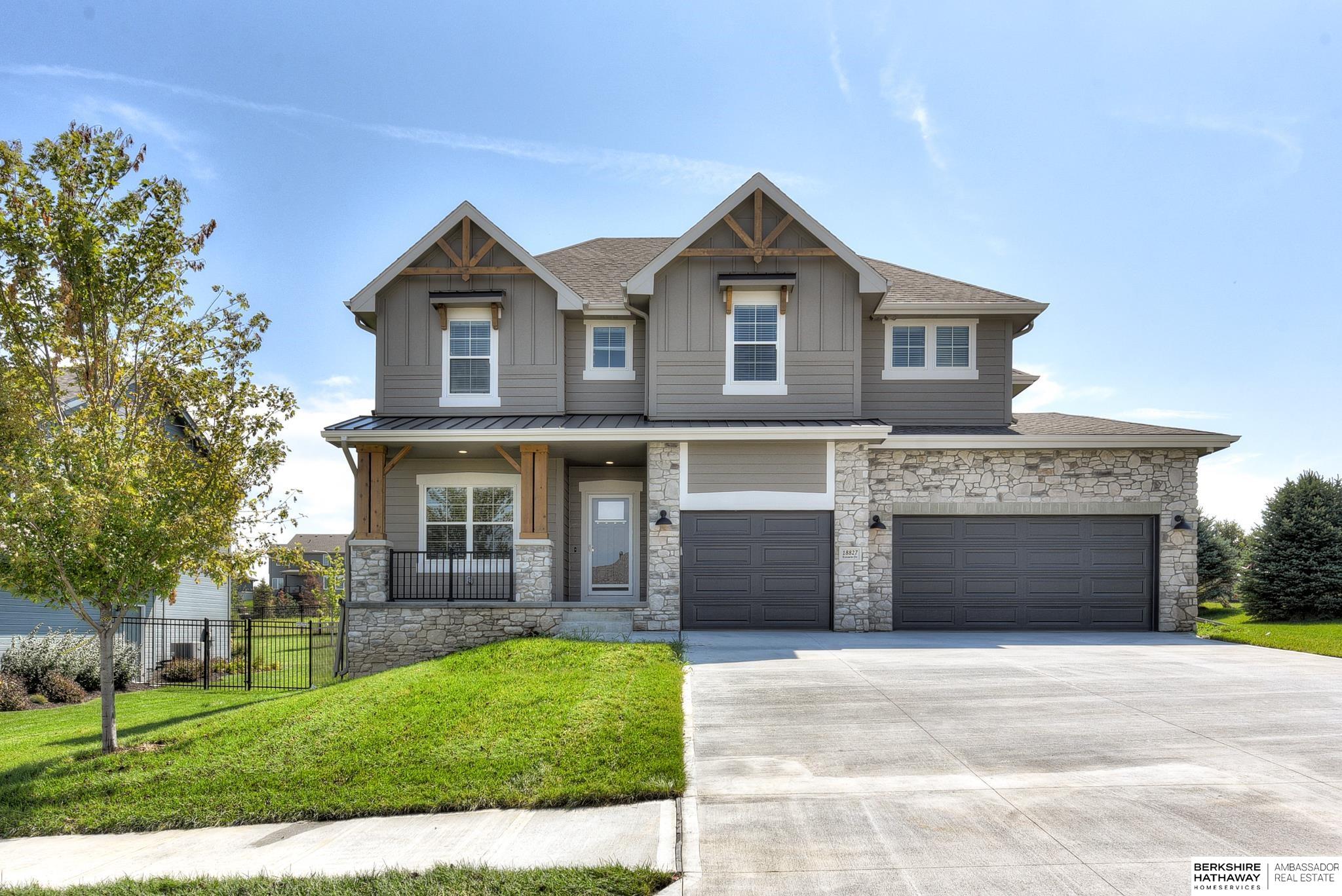 Photo of 18315 Hampton Drive Omaha NE 68136