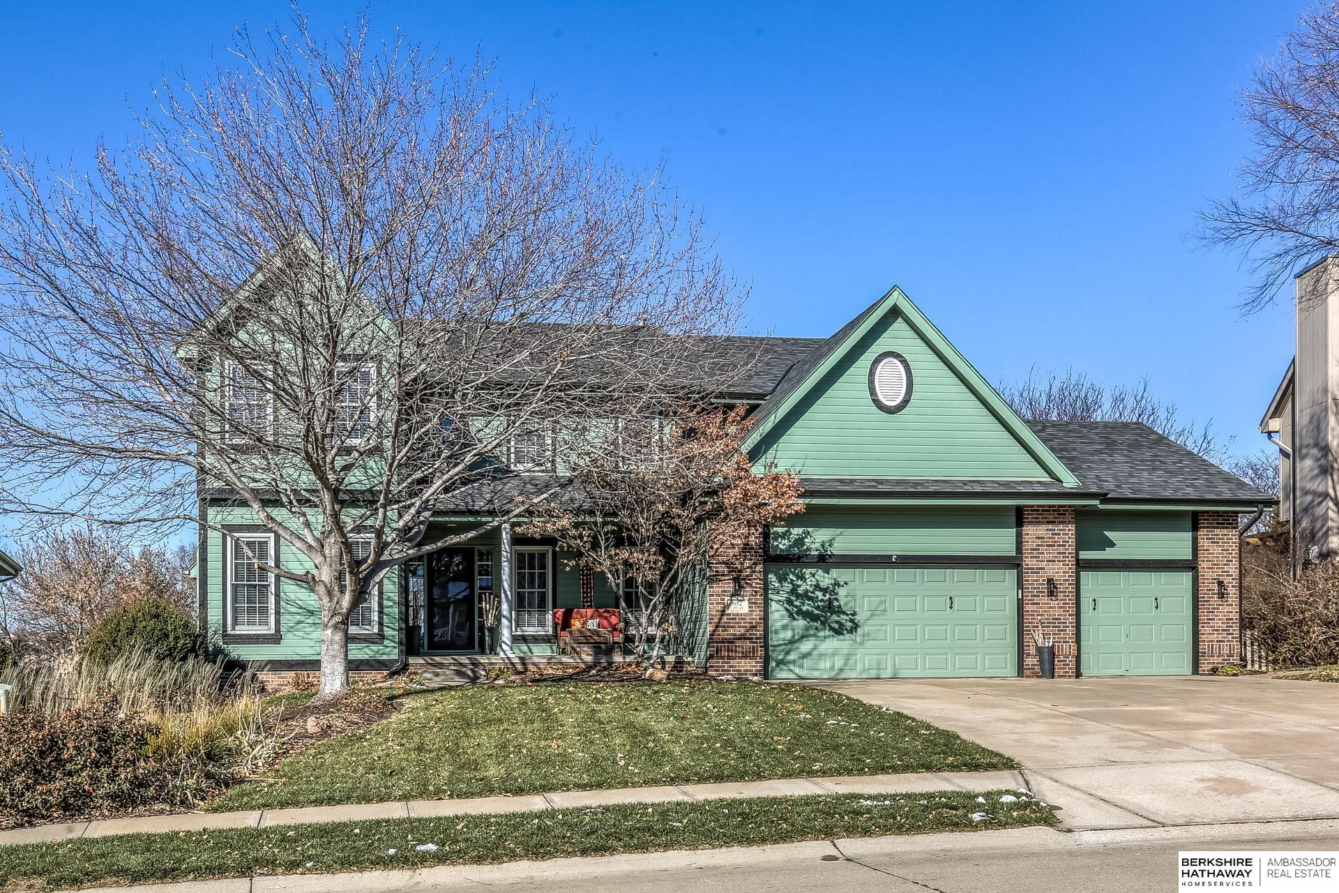 Elite Nebraska Real Estate Jess Kukoly 5652 N 142 Avenue , Omaha