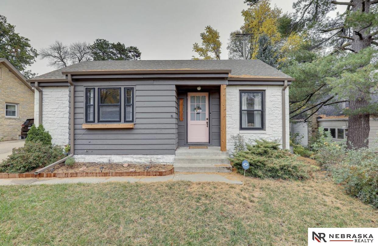 1330 S 48TH STREET, LINCOLN, NE 68510 Lincoln NE Real Estate