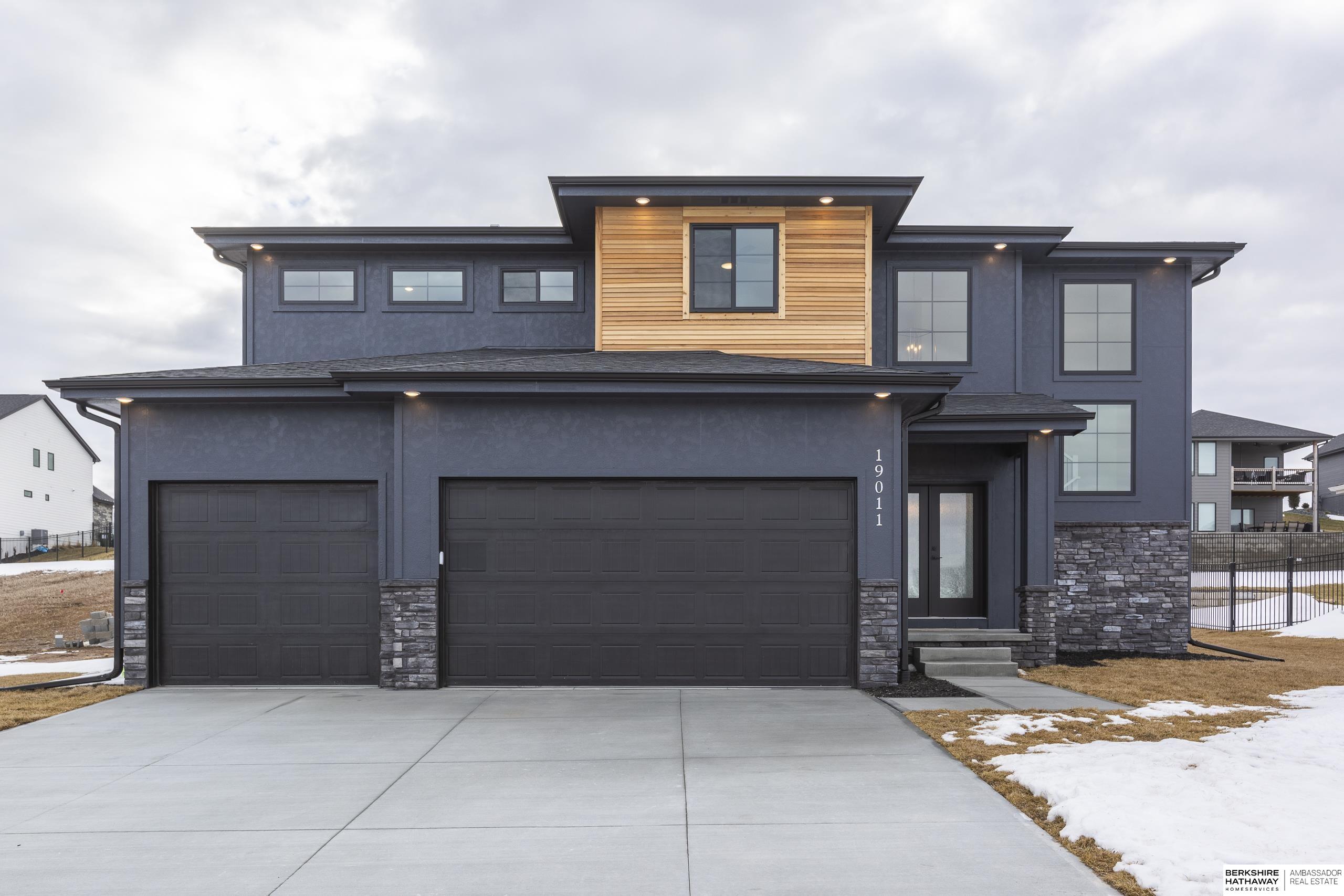 Photo of 19011 Sycamore Drive Gretna NE 68028