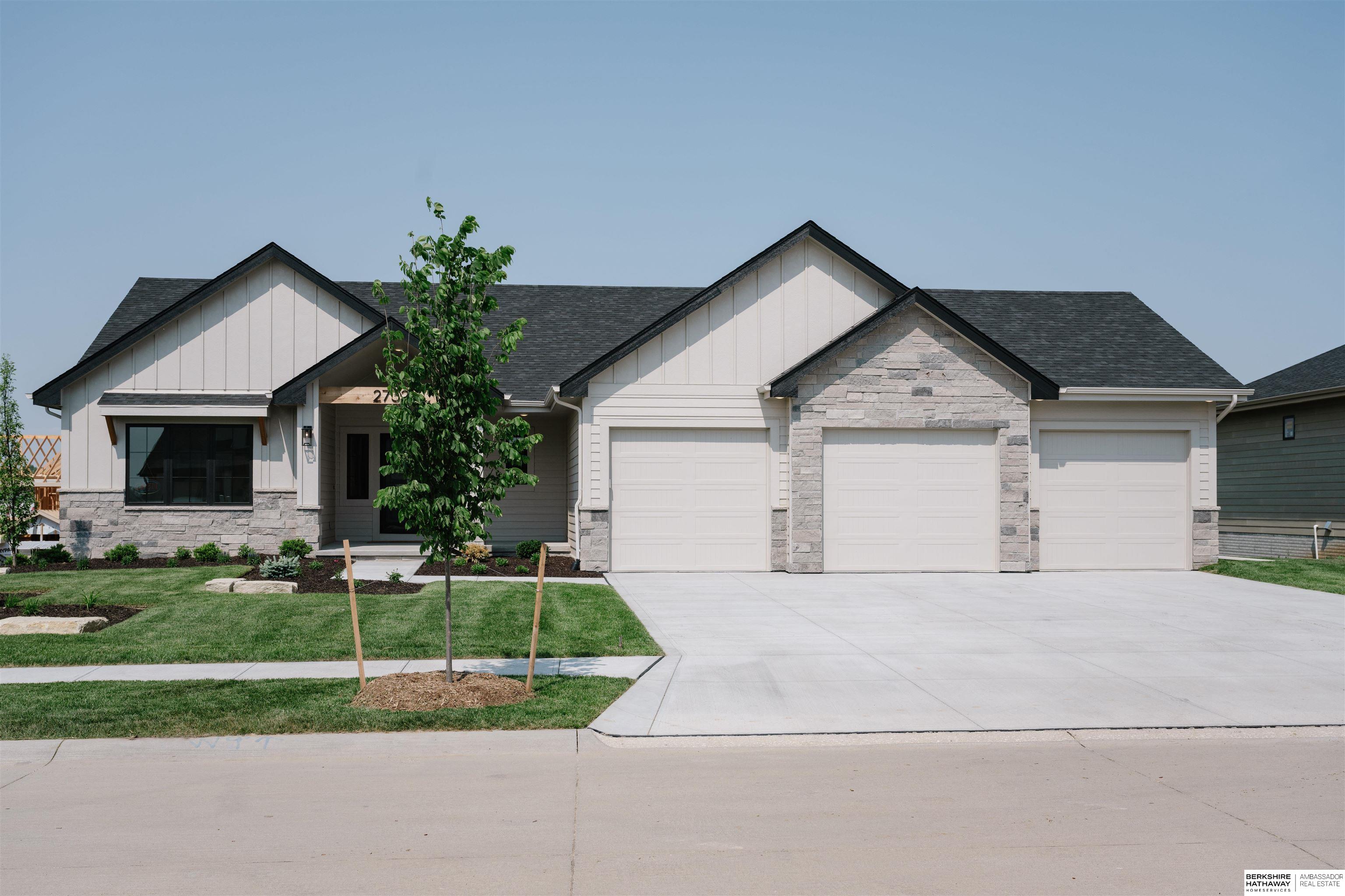 Photo of 2525 N 188th Street Omaha NE 68022