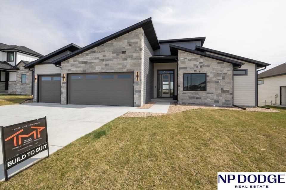 Photo of 3455 Tree Line Drive Lincoln NE 68516