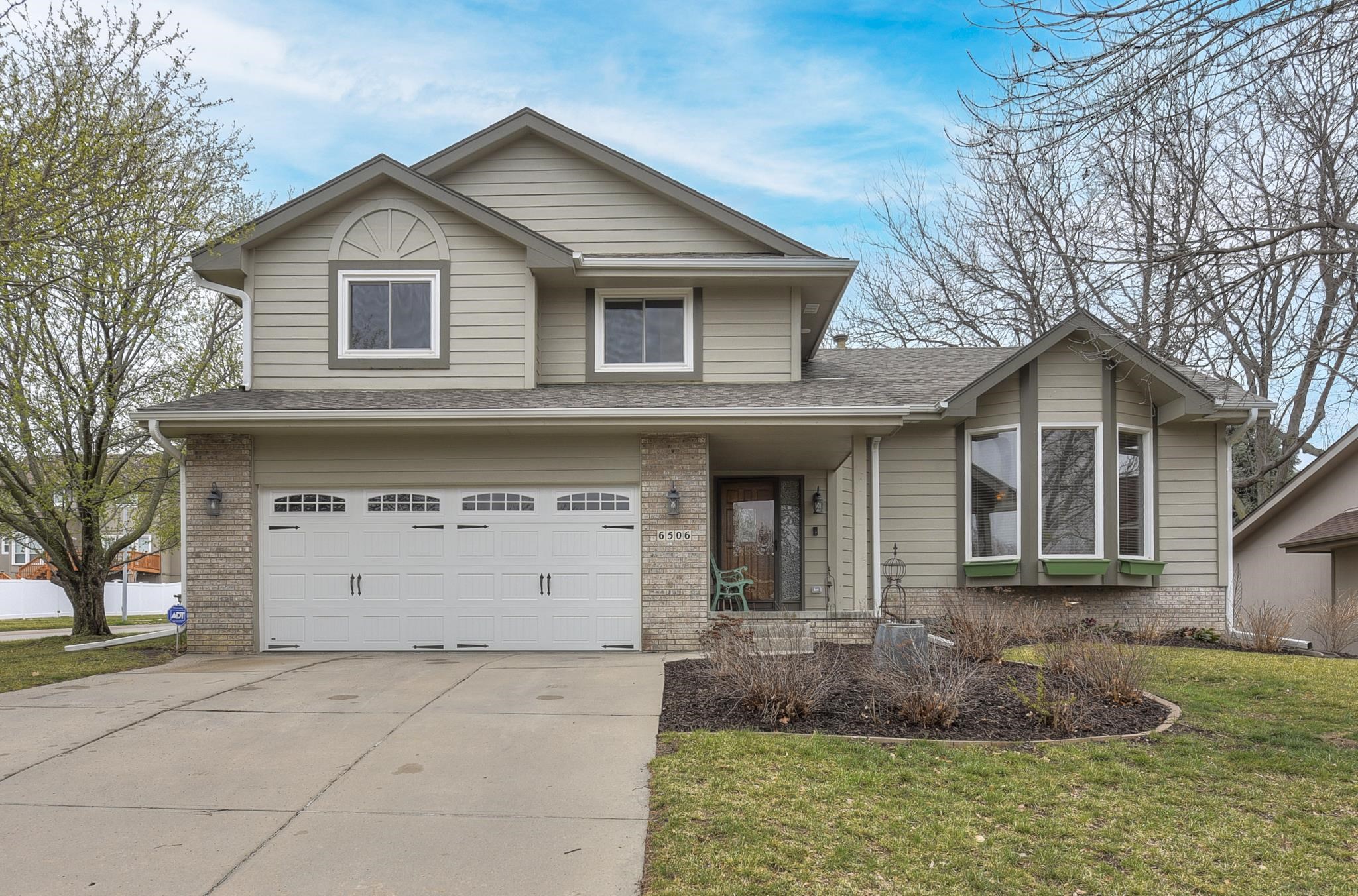 Photo of 6506 N 105th Avenue Omaha NE 68122