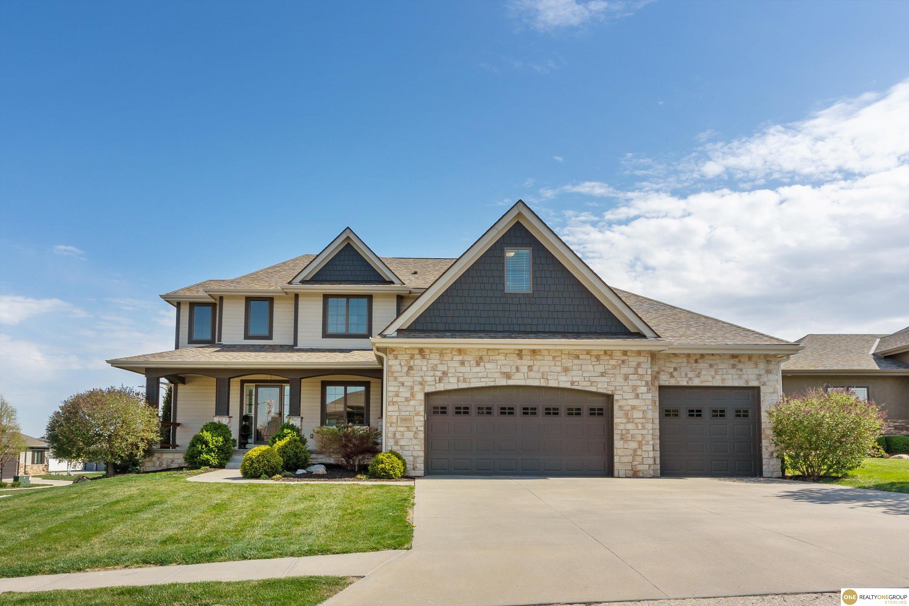 Photo of 20803 Woolworth Avenue Omaha NE 68022