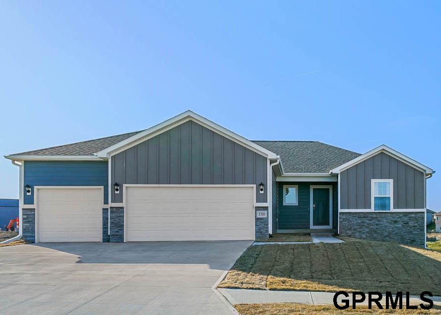 Photo of 6210 Clear Creek Street Papillion NE 68157