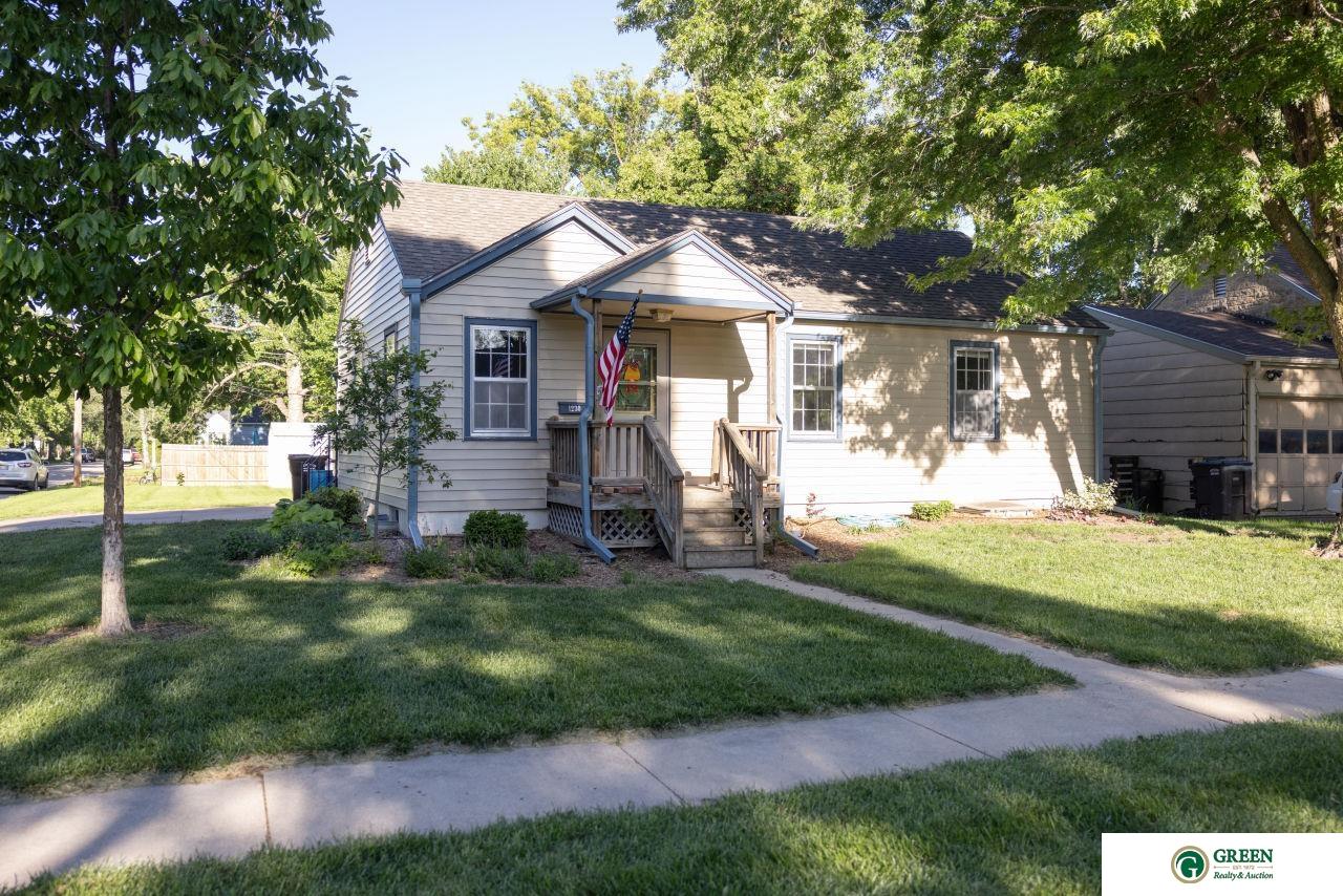Photo of 1230 N Blackburn Avenue York NE 68467