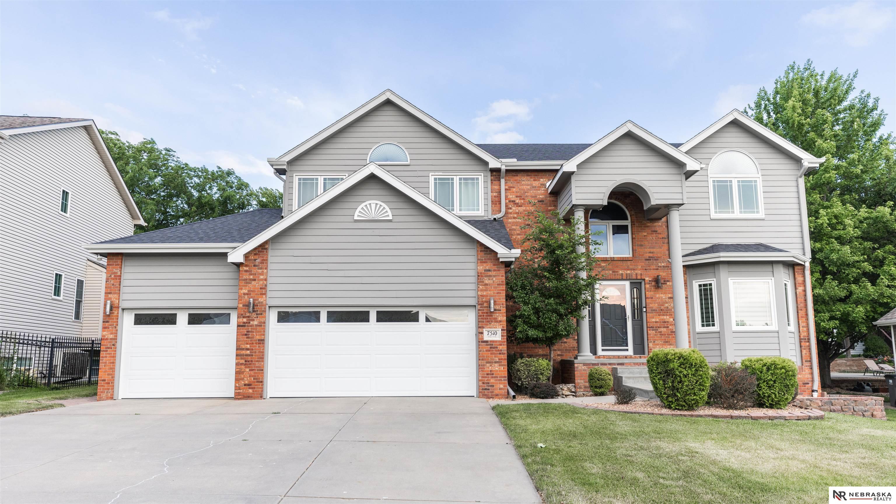 Photo of 7510 Elk Creek Drive Lincoln NE 68516