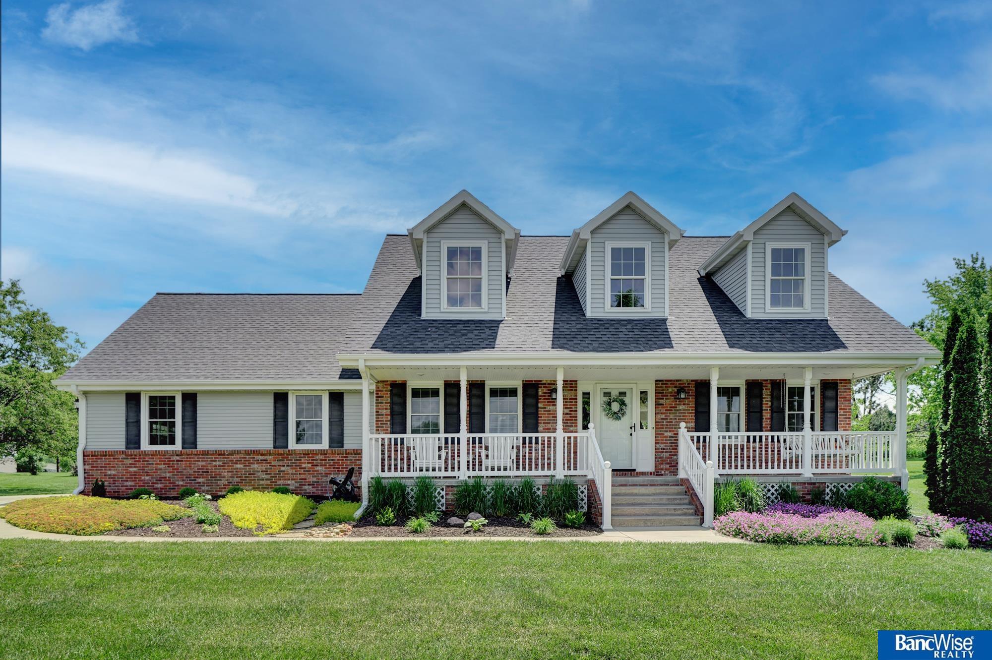 Photo of 8333 Dunrovin Road Lincoln NE 68516
