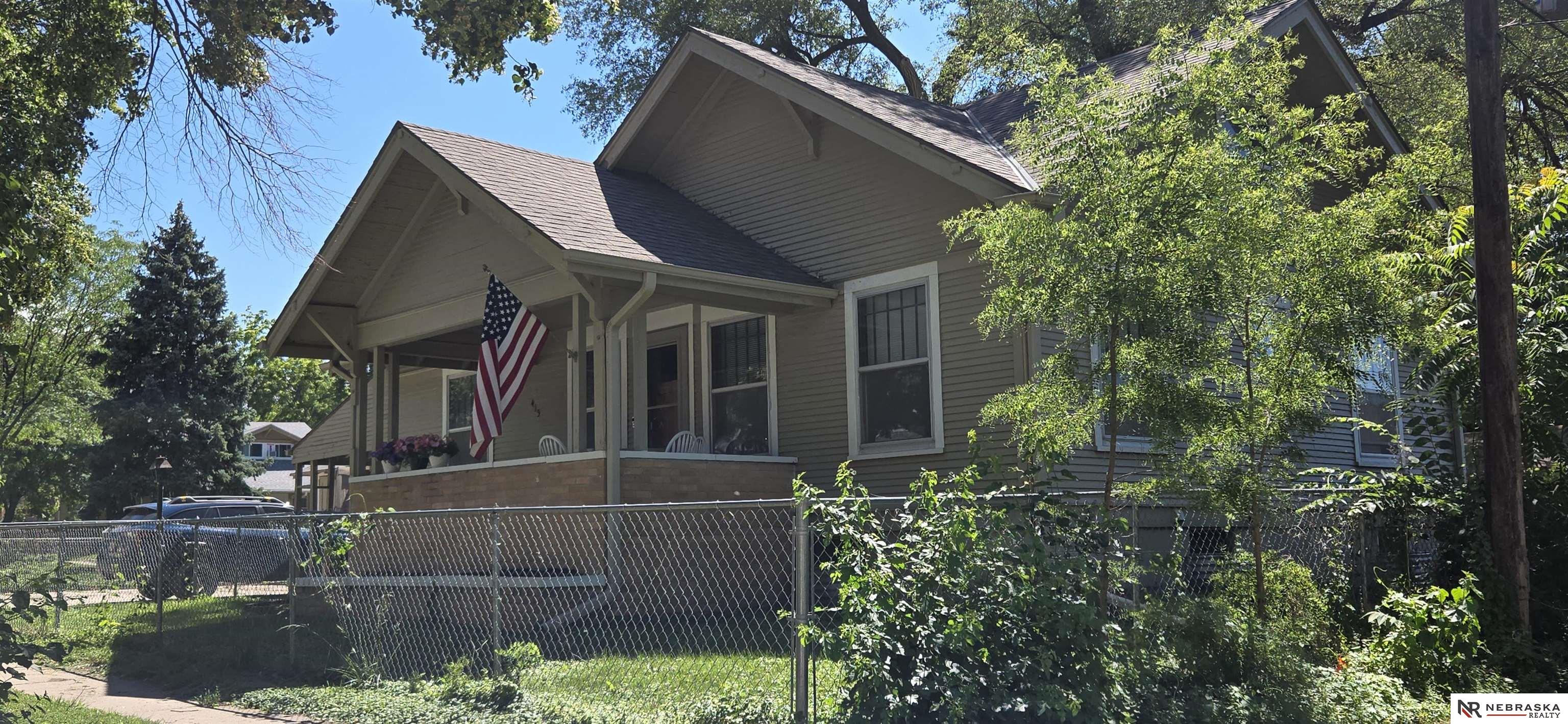 Photo of 415 N 32nd Street Lincoln NE 68503