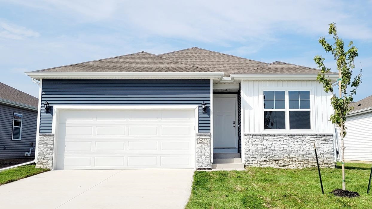 Photo of 11918 S 116th Street Papillion NE 68046