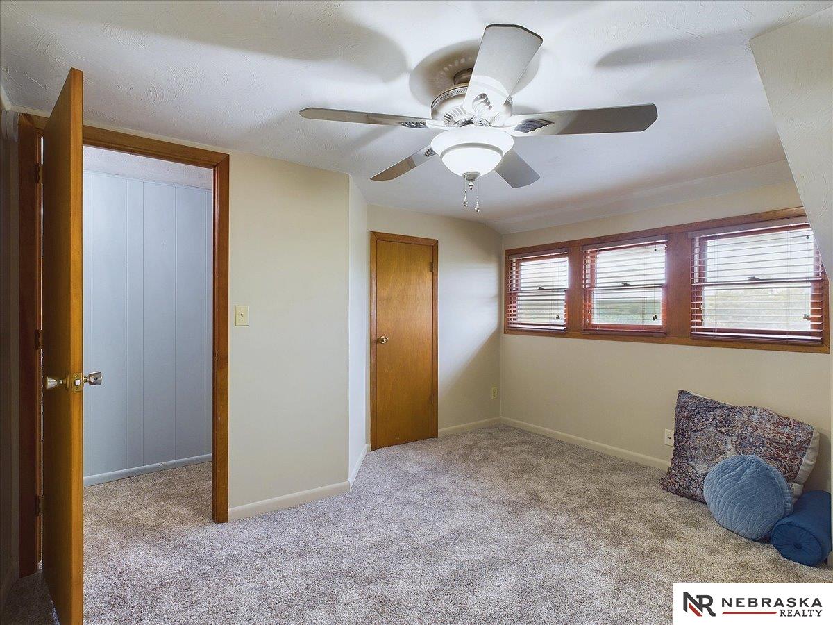 9011 262nd Street, Murdock, NE 68407 (MLS22415002) Nebraska Realty