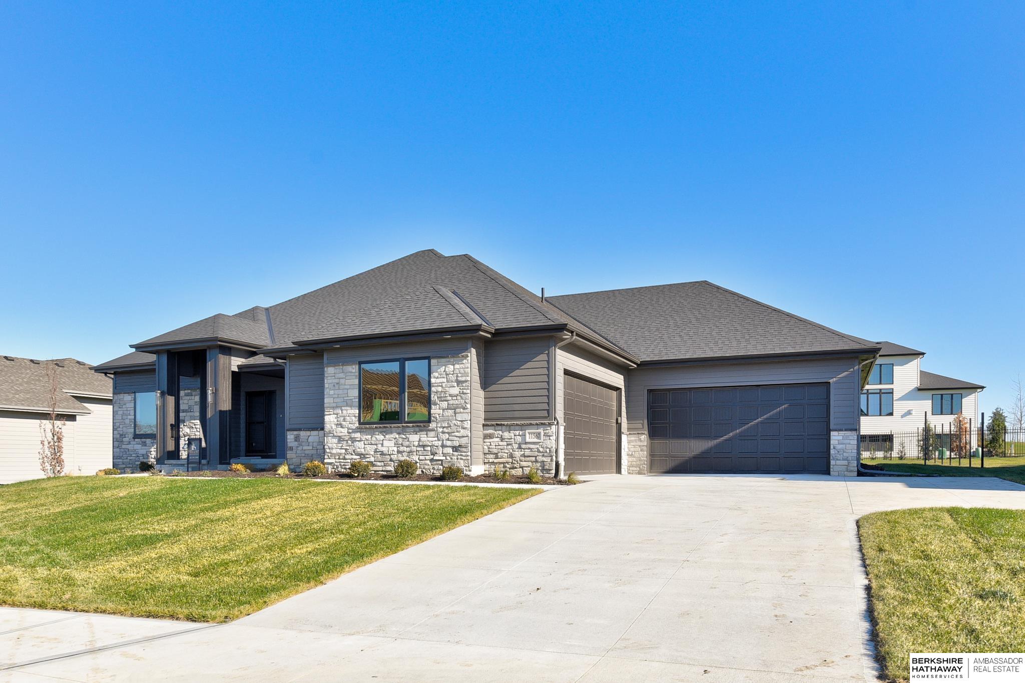 Photo of 11567 S 125th Street Omaha NE 68046