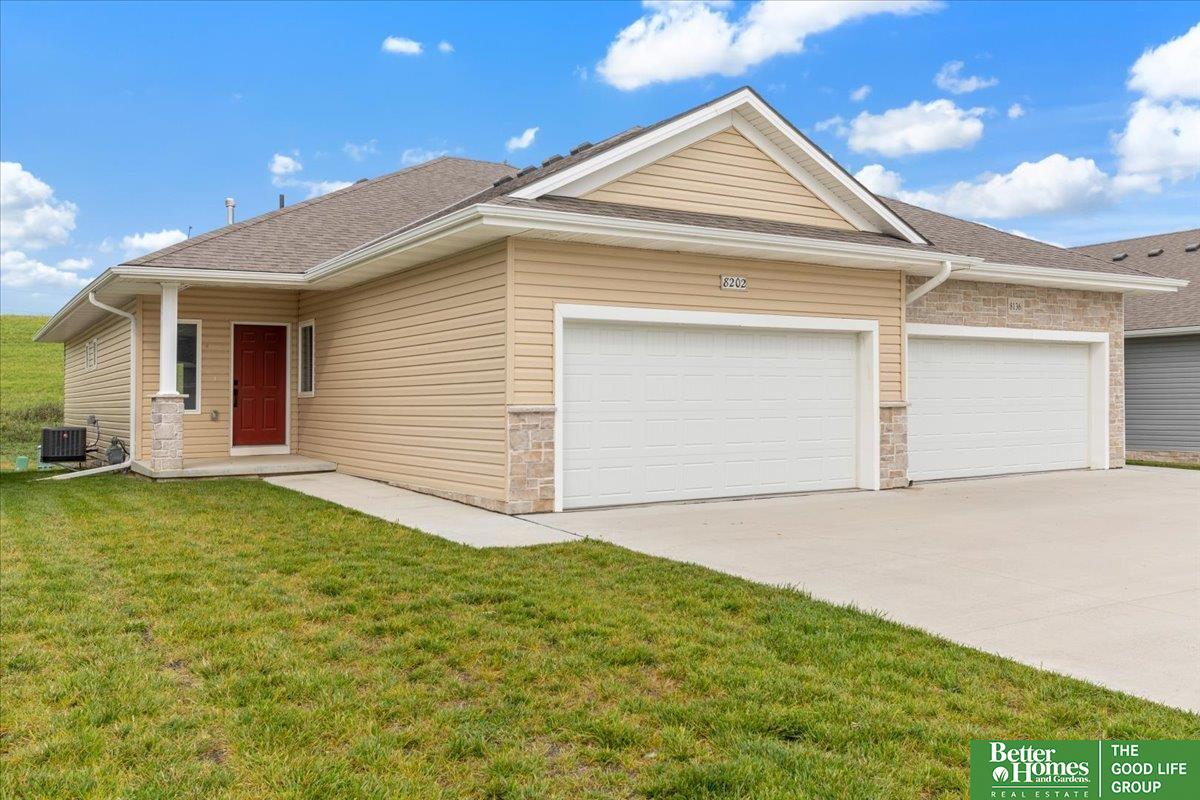 Photo of 8202 S 178th Street Omaha NE 68136