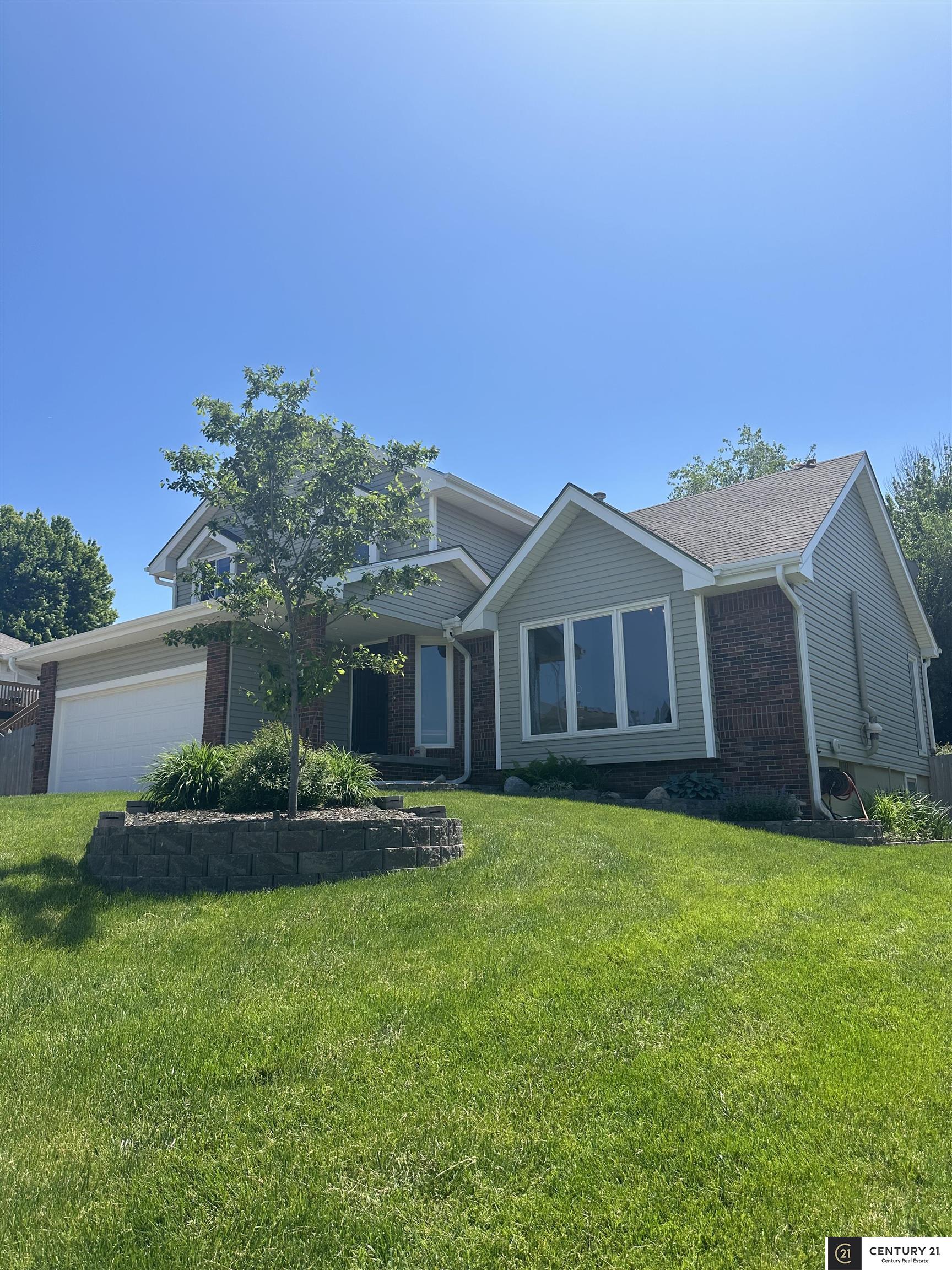 Photo of 10409 Newport Avenue Omaha NE 68122