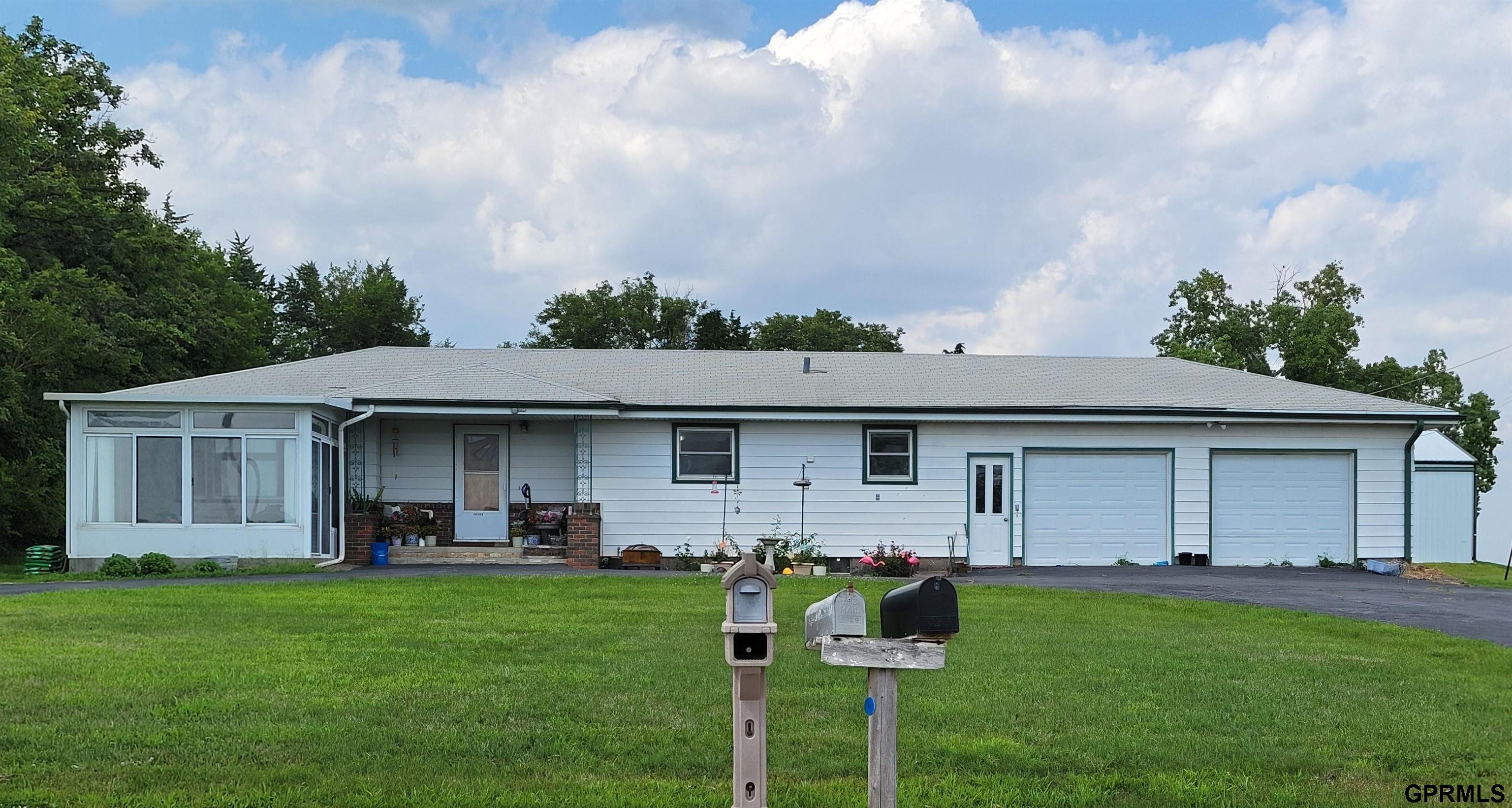 Photo of 16202 Buffalo Road Springfield NE 68059