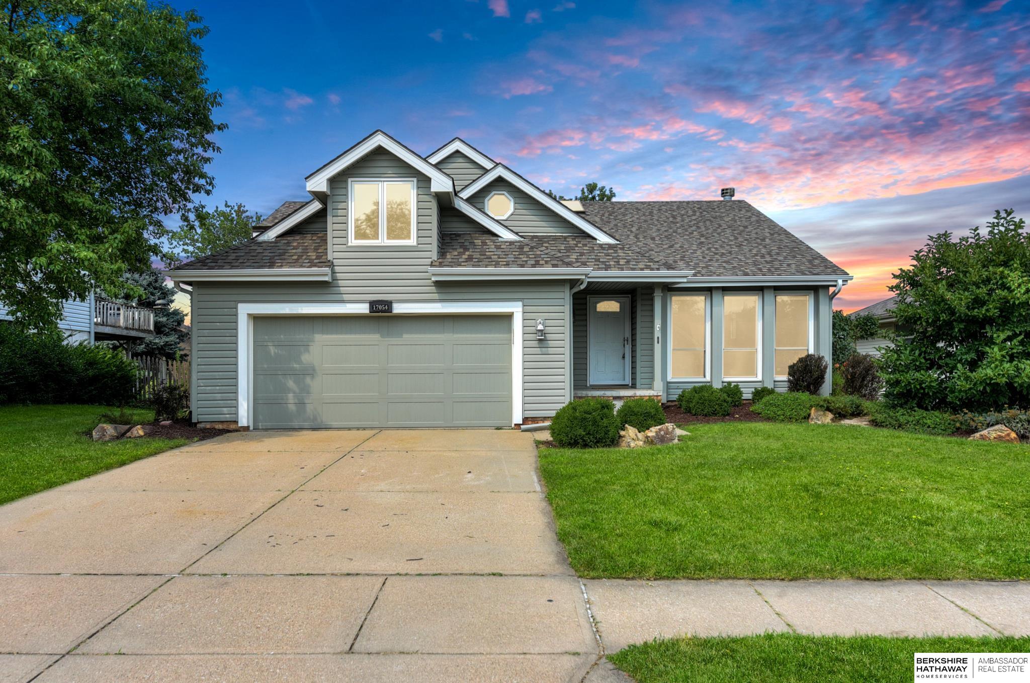 Photo of 17054 Orchard Avenue Omaha NE 68135