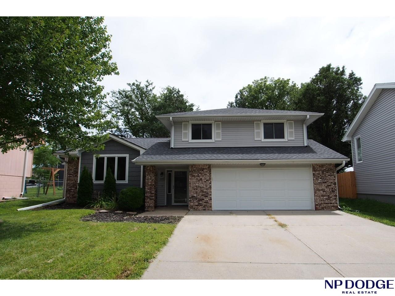 Photo of 11609 Rambleridge Road Omaha NE 68164-1447