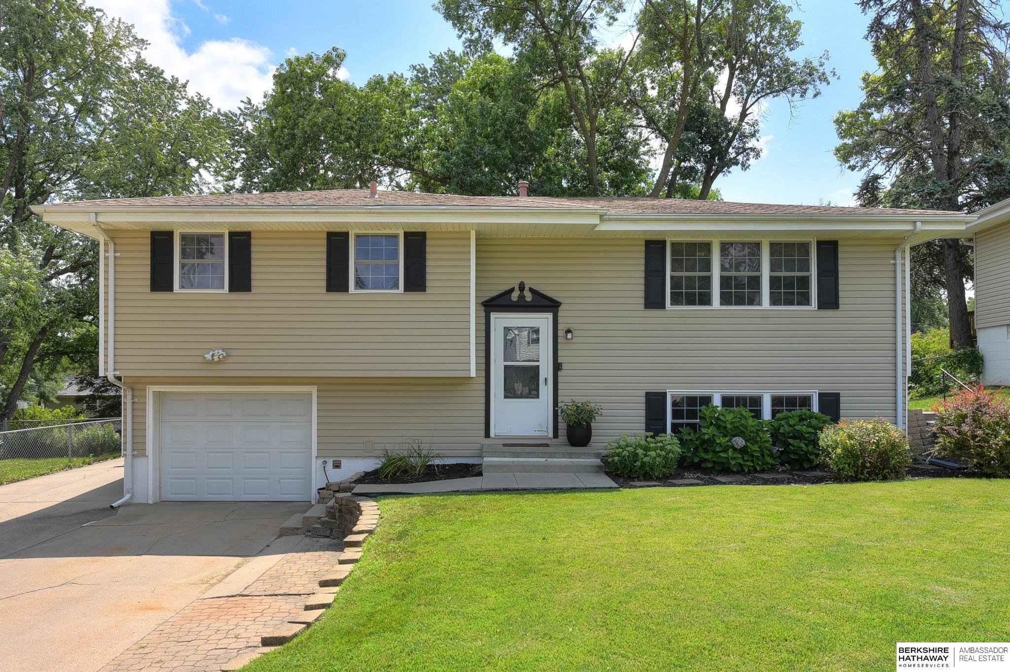 Photo of 12429 Martha Street Omaha NE 68144