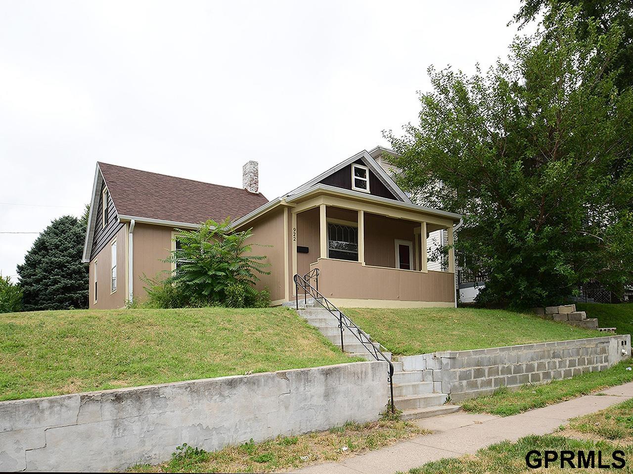 Photo of 922 S 25 Avenue Omaha NE 68105