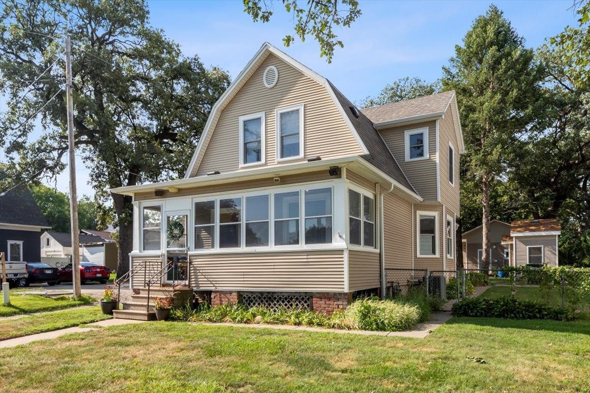 Photo of 812 Bancroft Street Omaha NE 68108