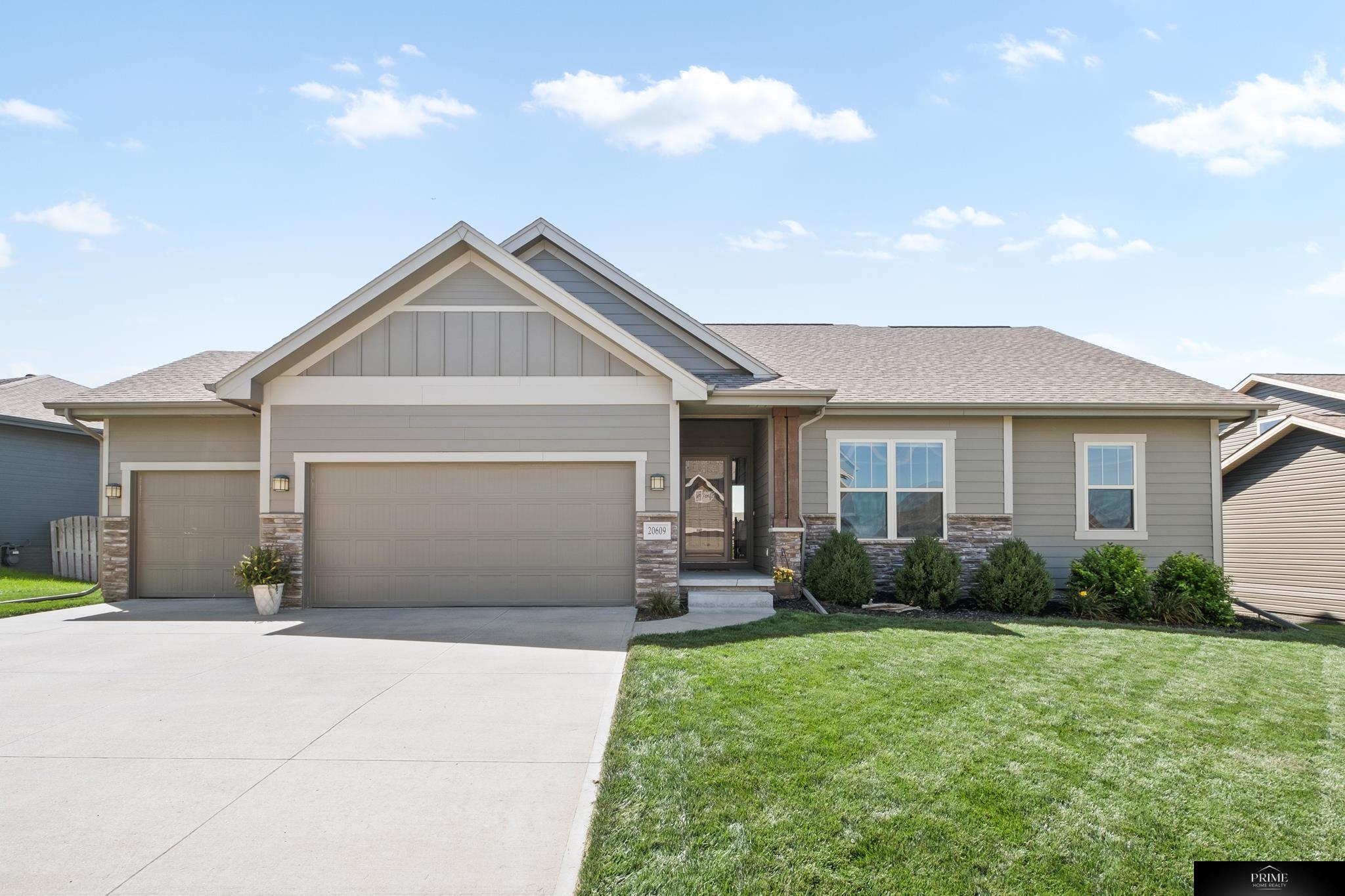 Photo of 20609 Larimore Avenue Elkhorn NE 68022