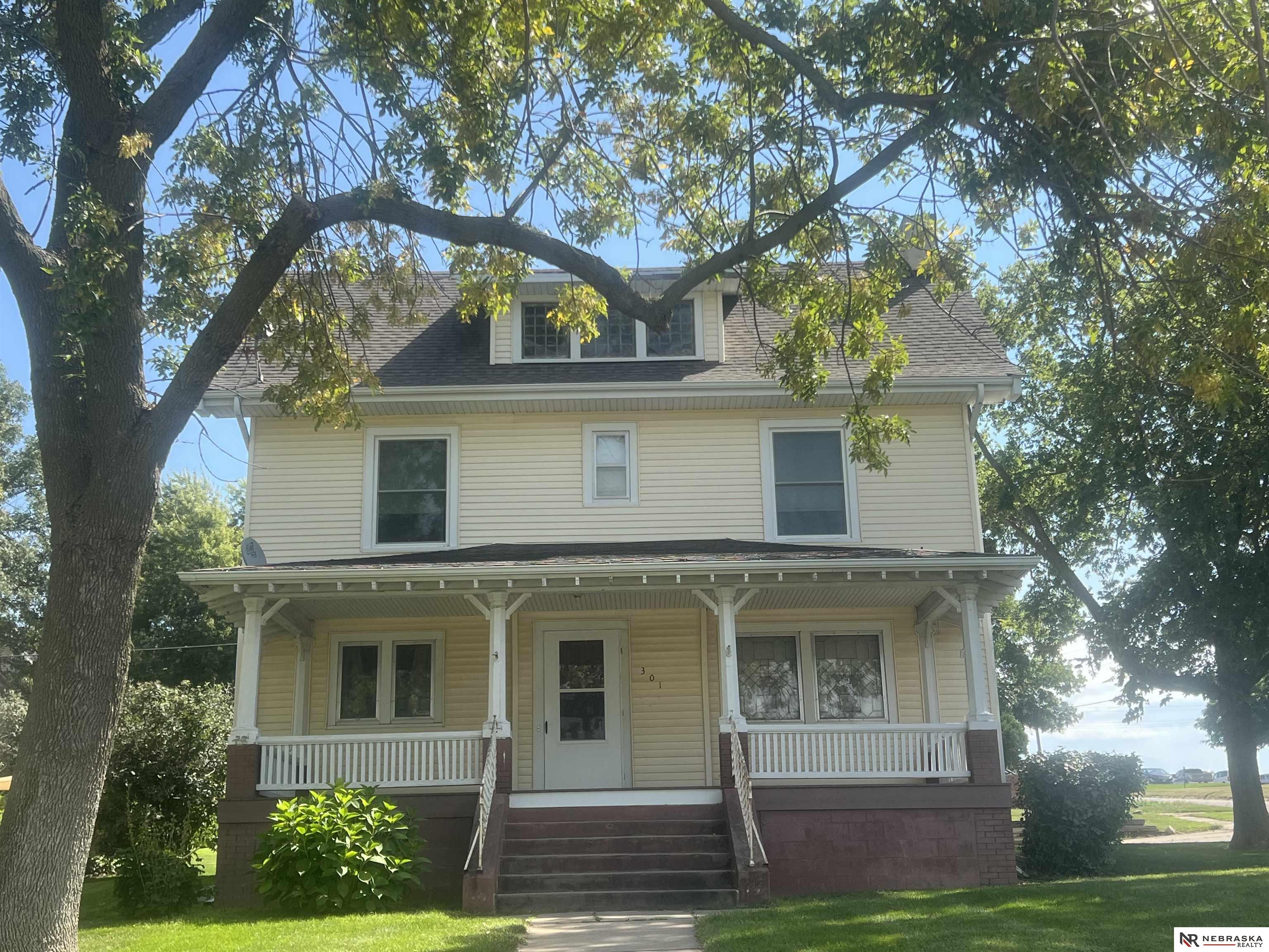 Photo of 301 N Thomas Avenue Oakland NE 68045